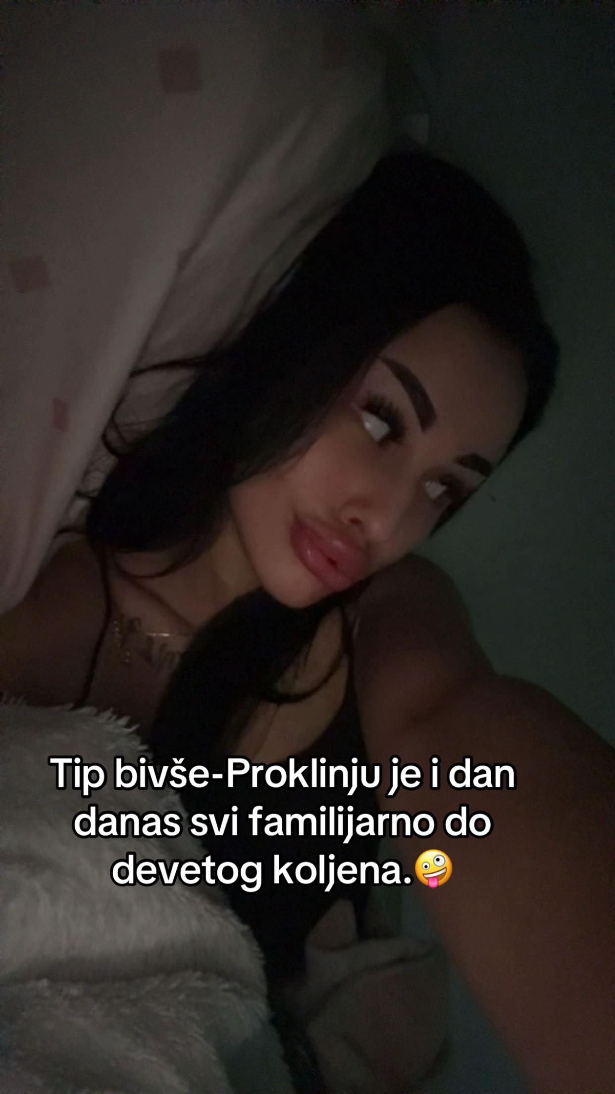 @laariisa27