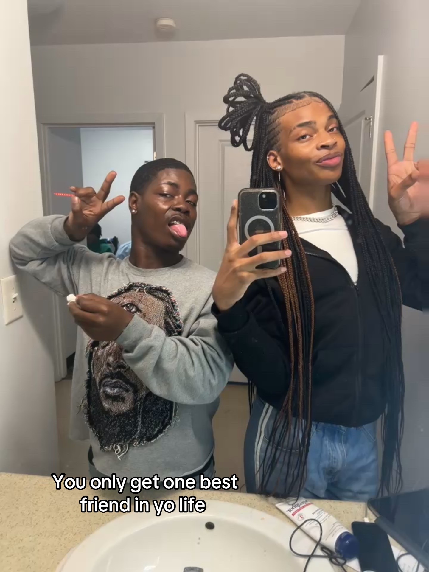 @Zi 💫