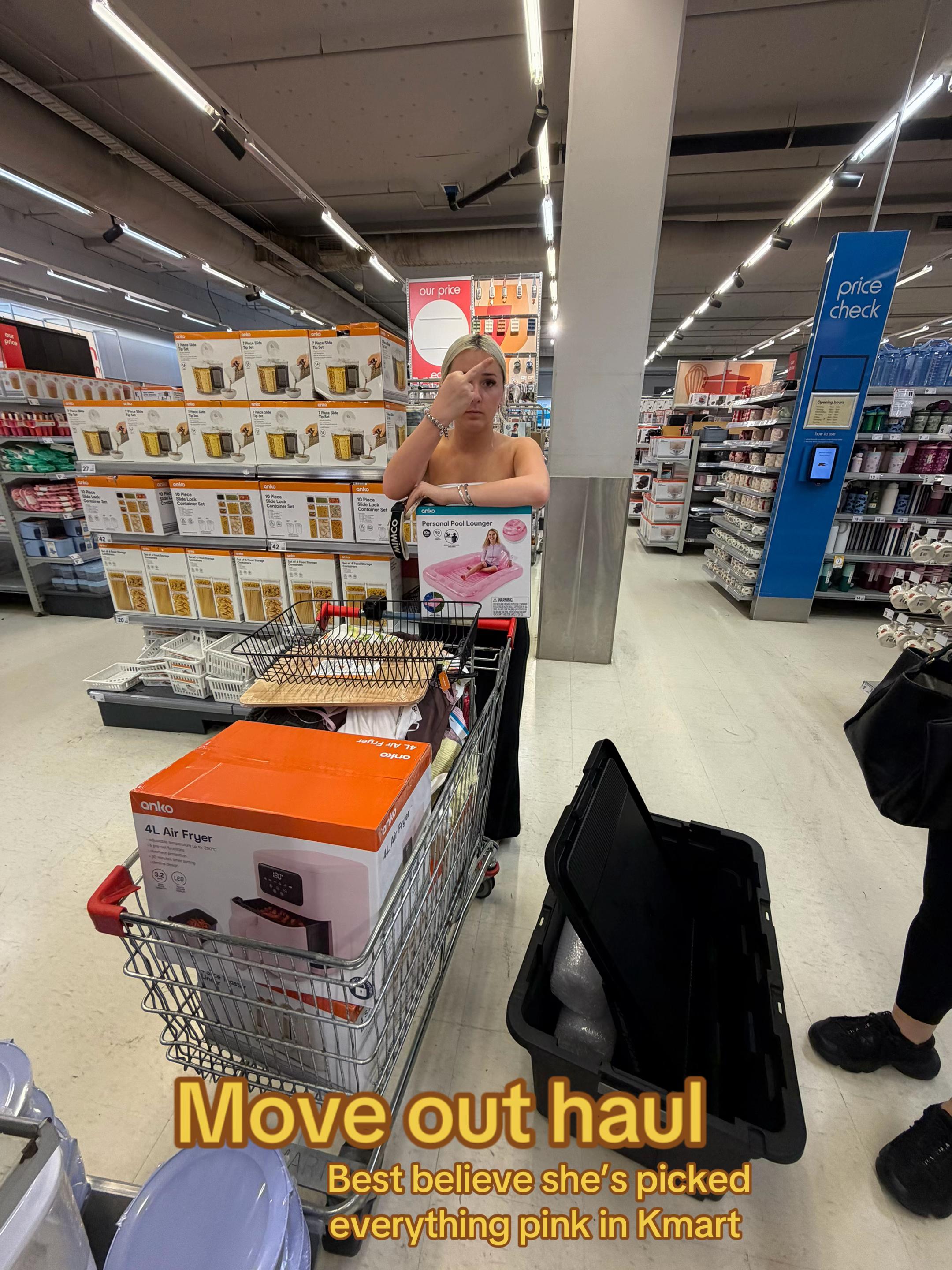 @sophuckingfunny25