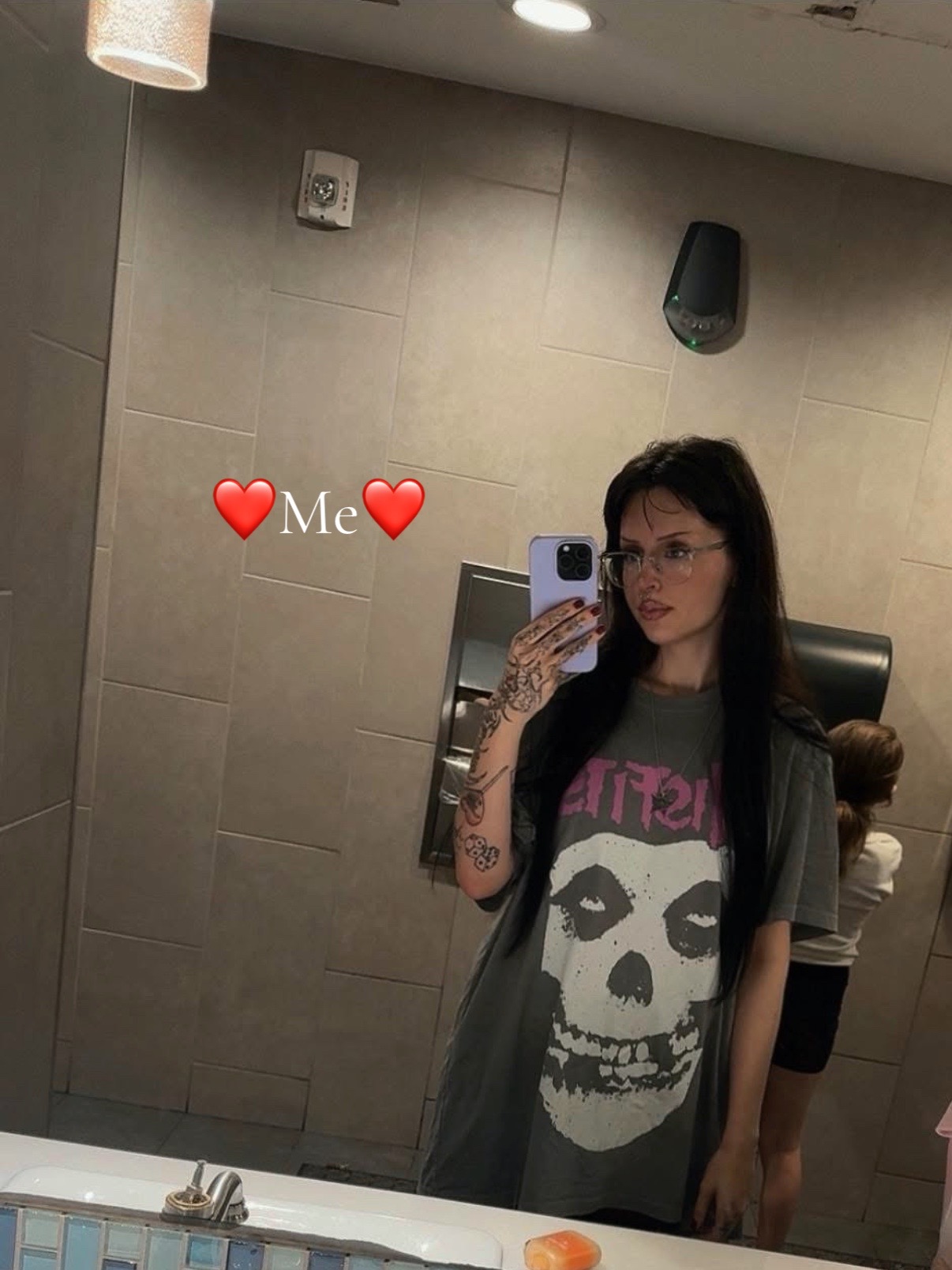 @acid_bath_babycakes