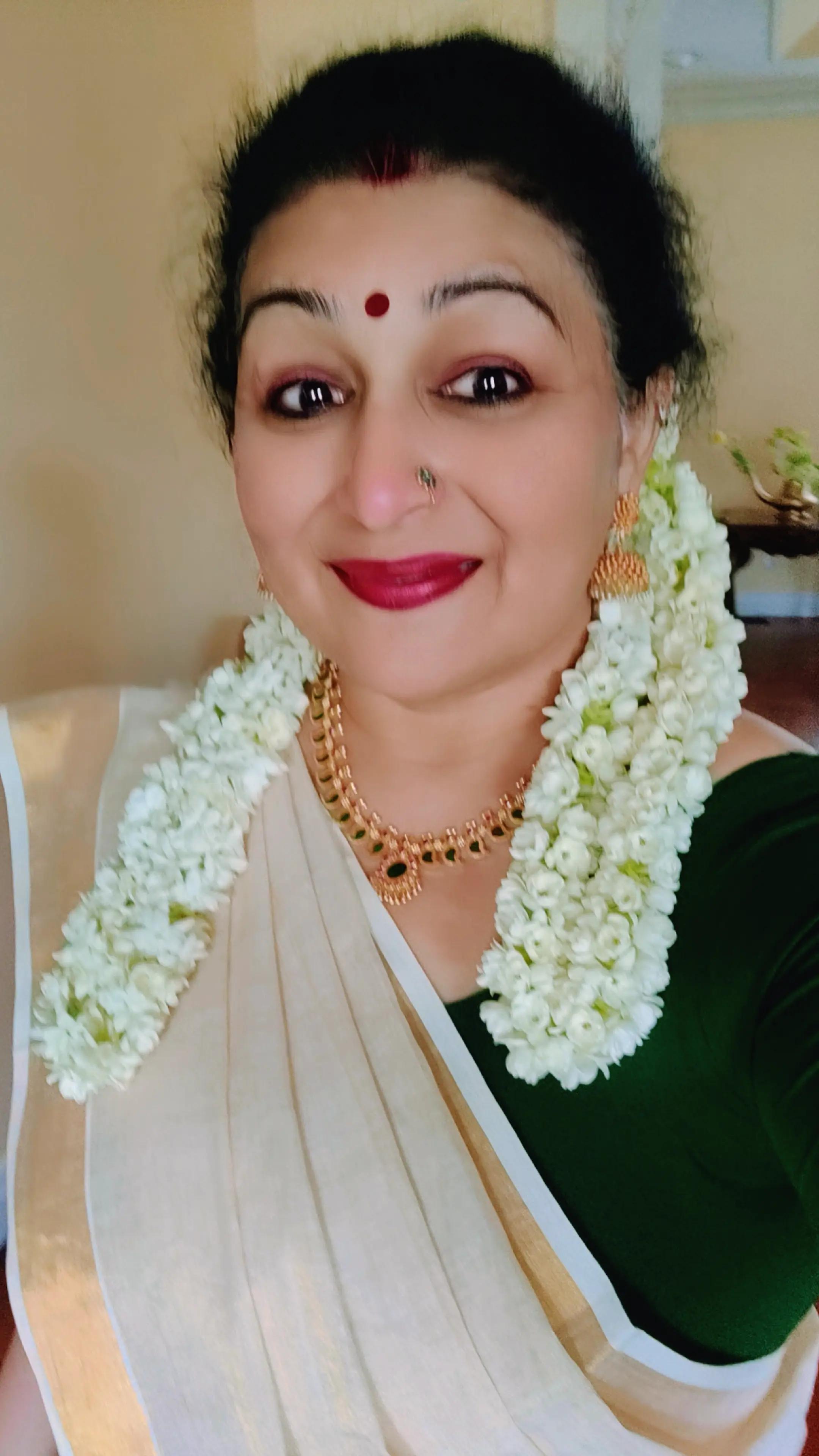 @Paru🇺🇲(പാറു)