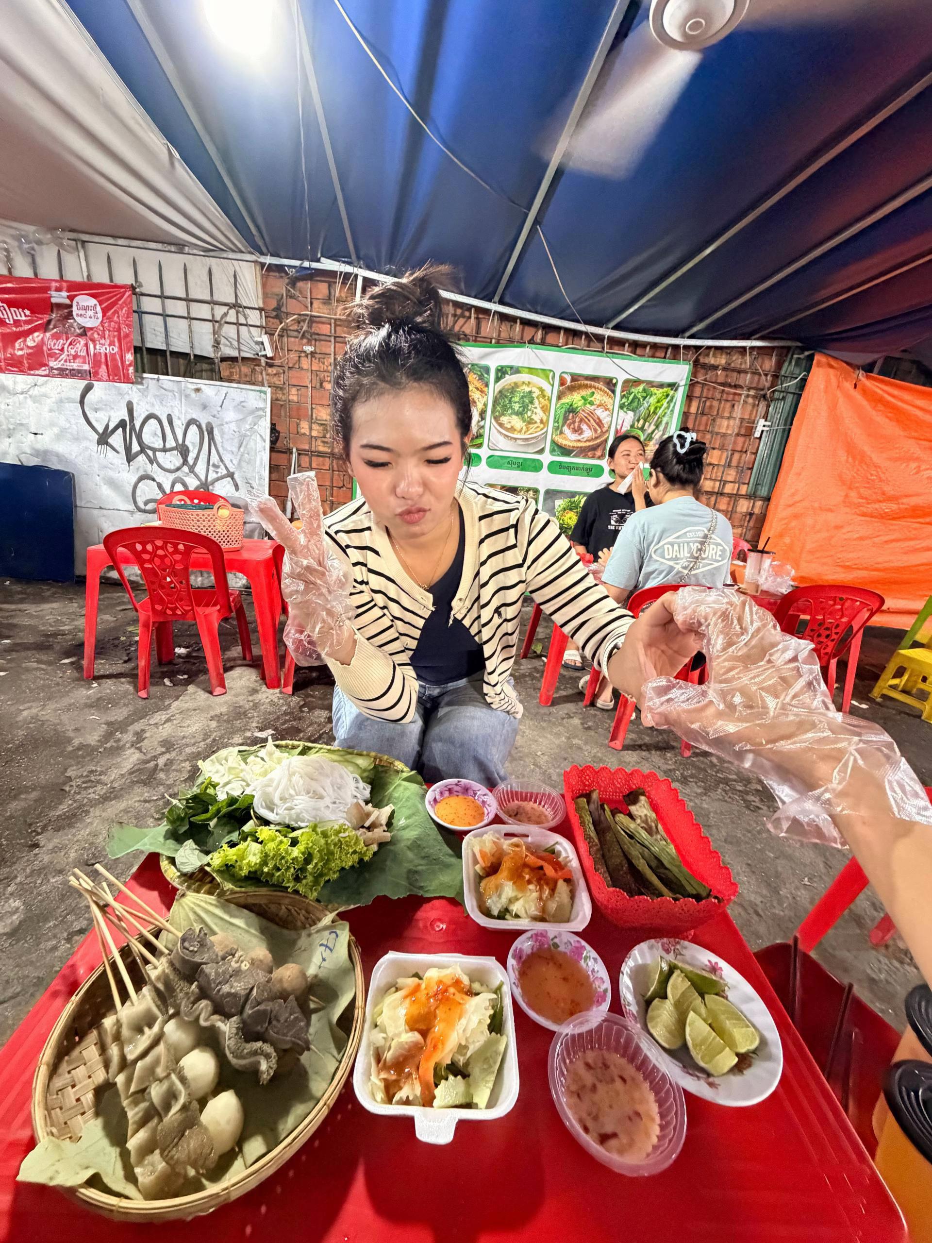 @Siv Mean-សៀវ មាន