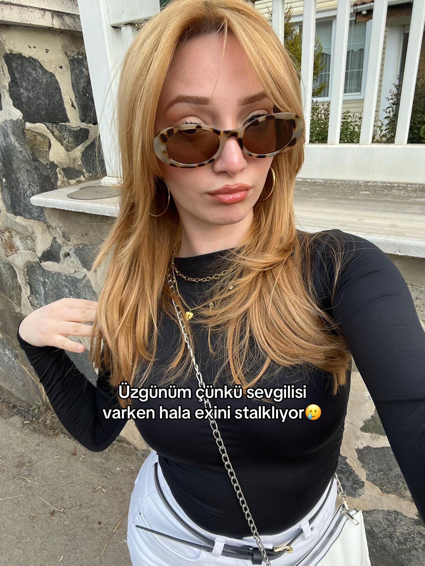 @Merveniz🇹🇷