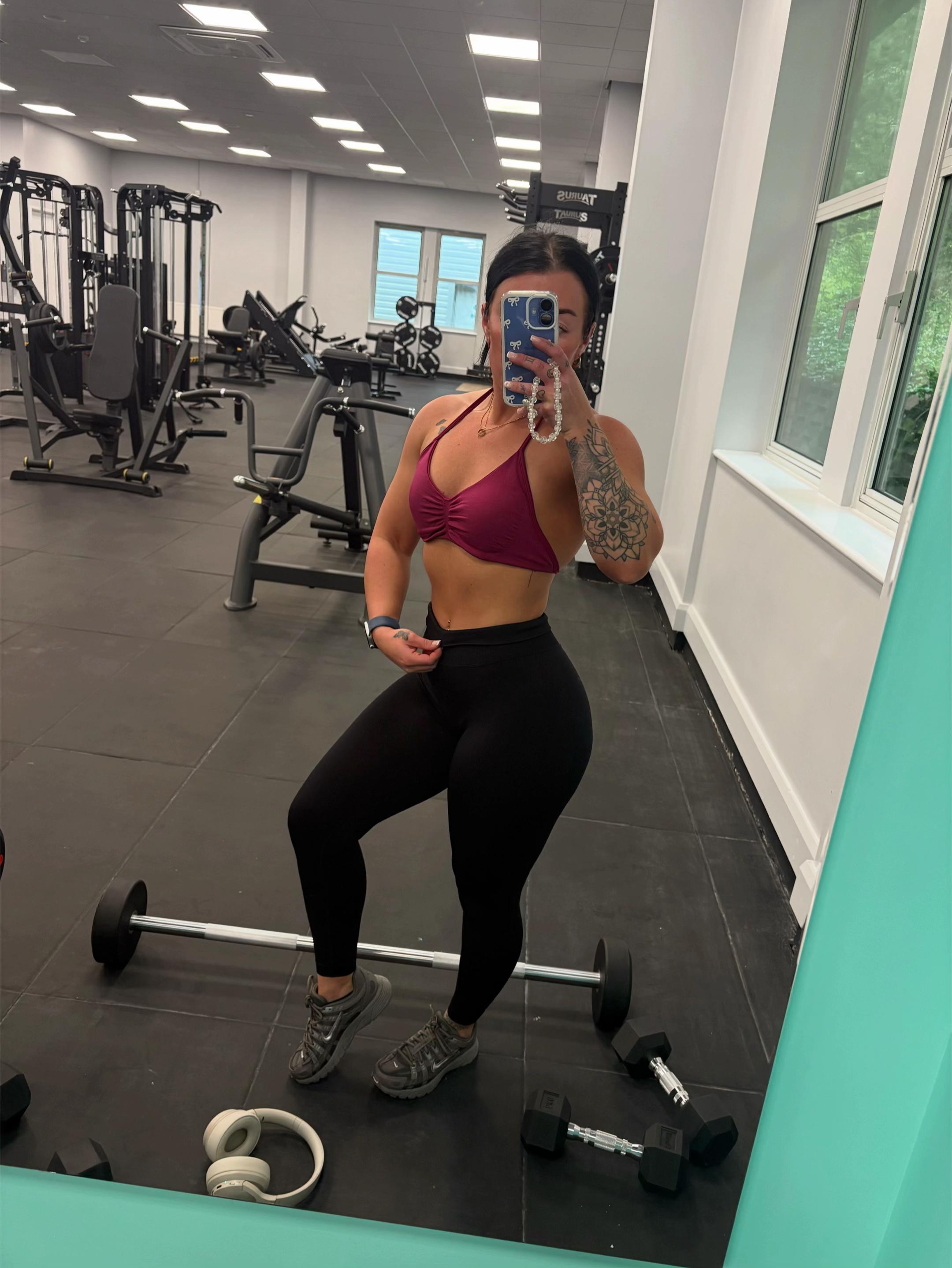 @Romibroughxx