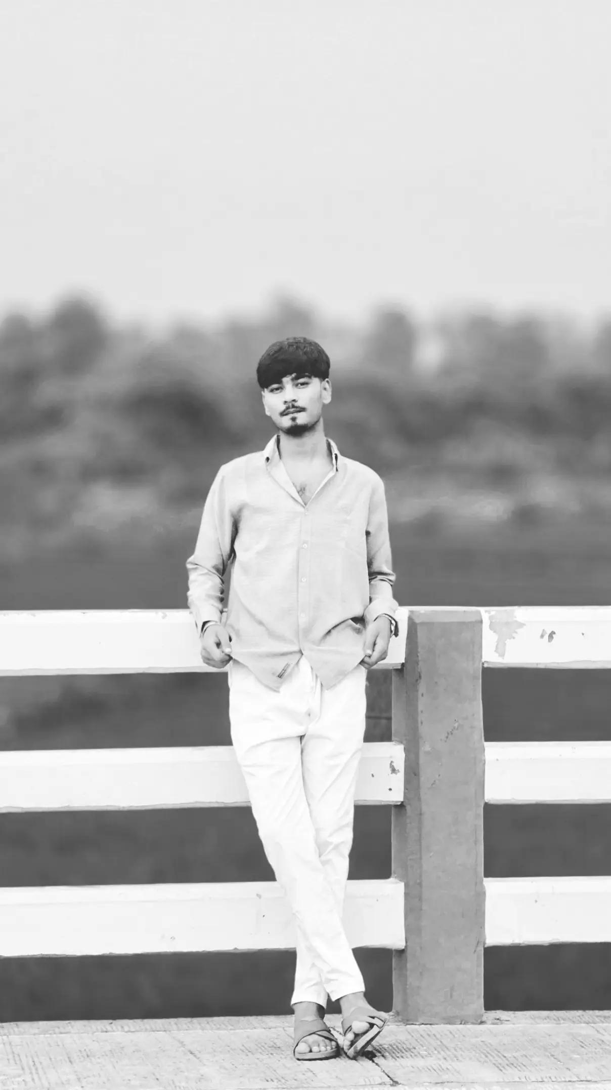 @Sourav_ ahmed__ ๐ฌ๏ธ๐ . 07-13