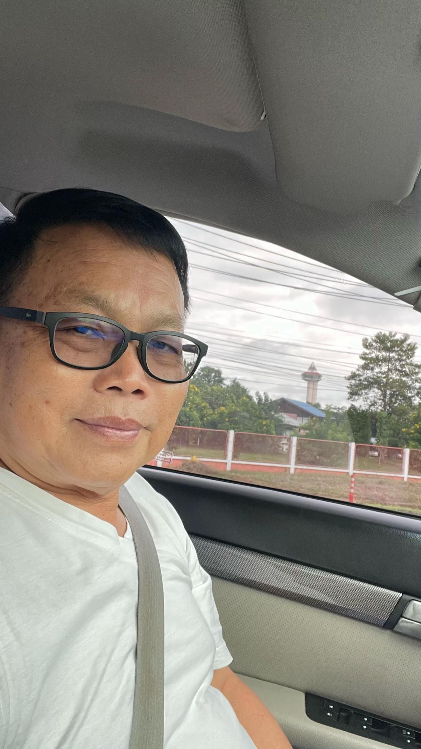 @ทองจันทร์ ศรีสุธรรม