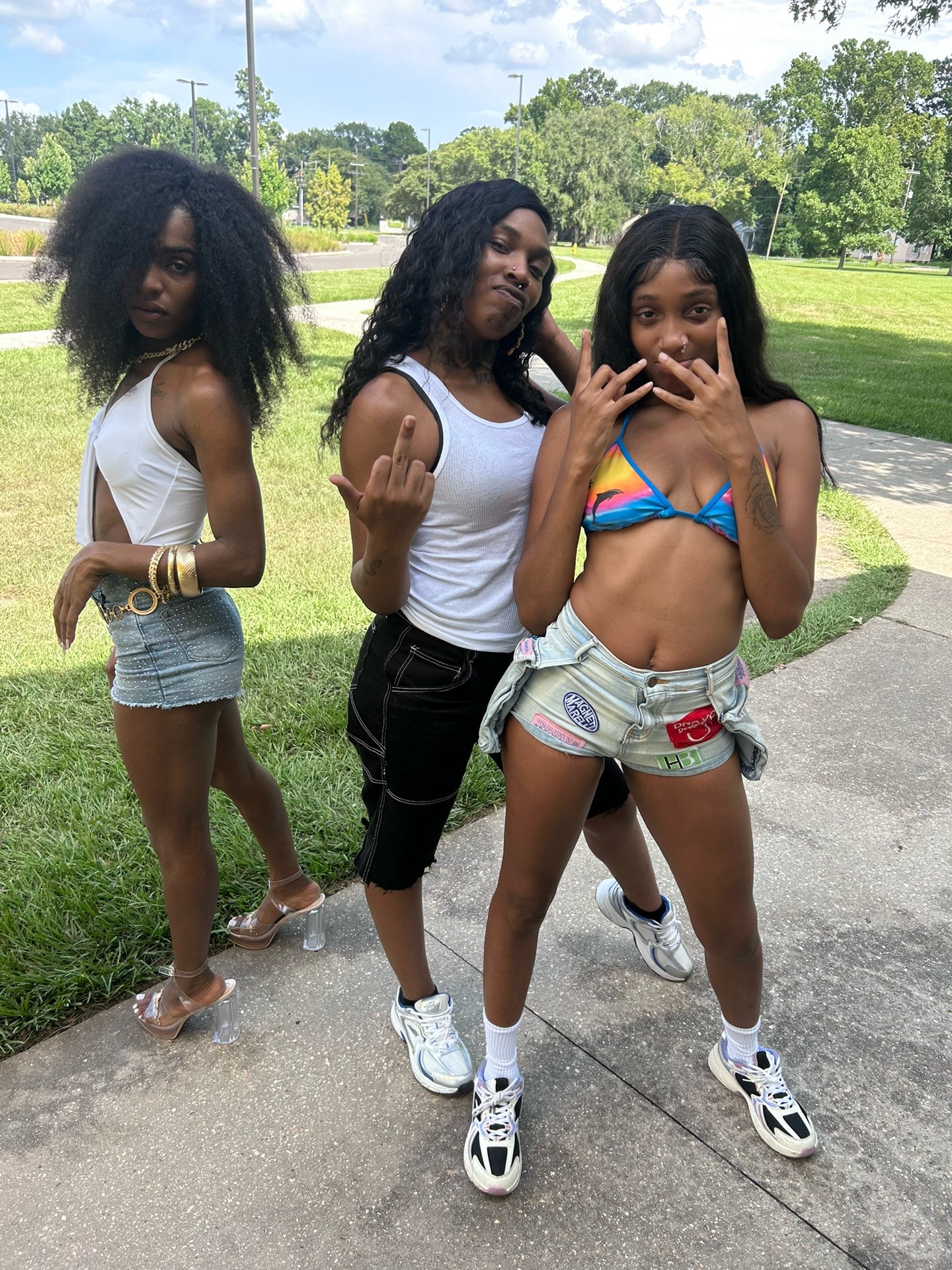@Lacedbymonce
