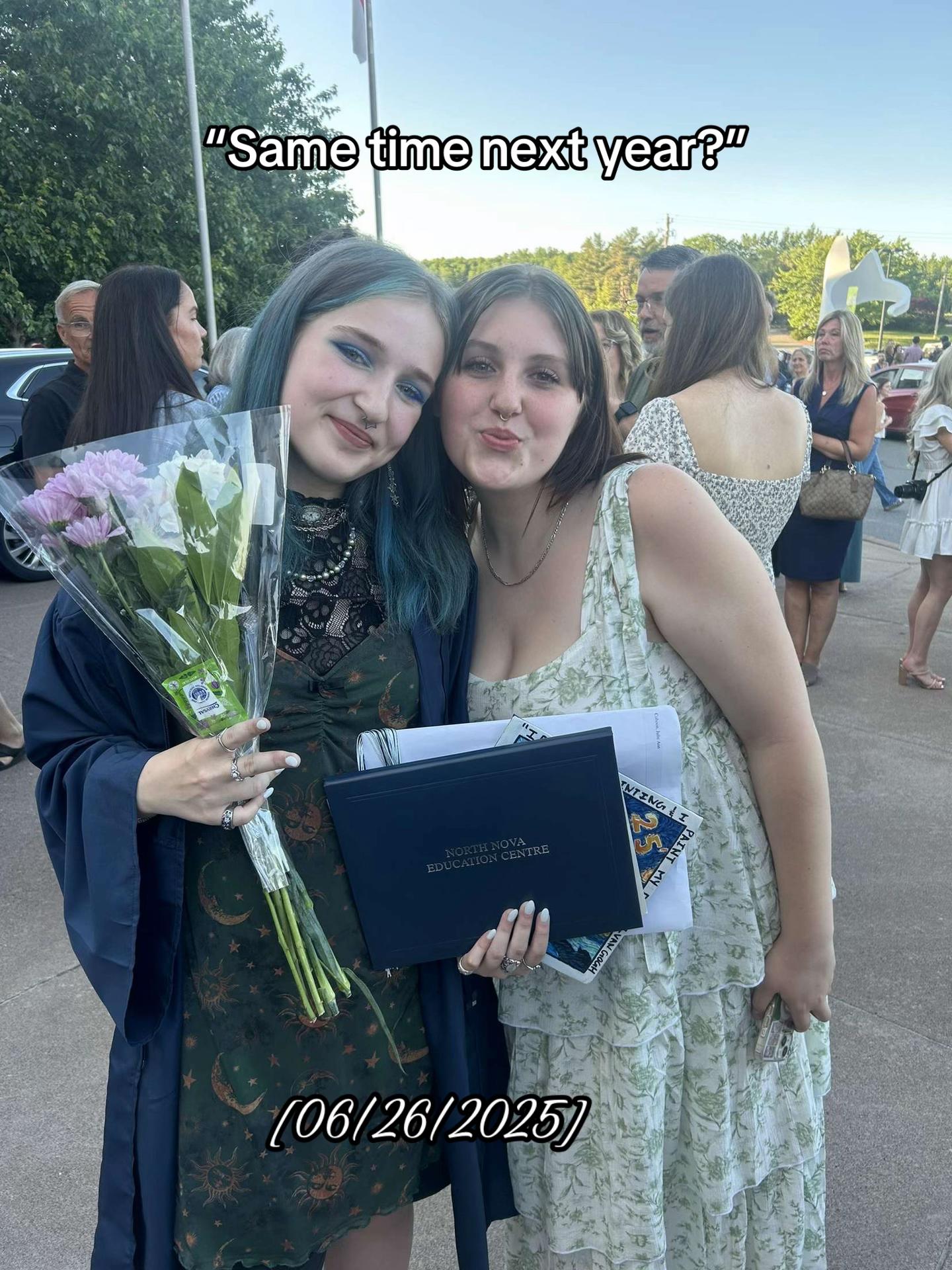 @️Julie