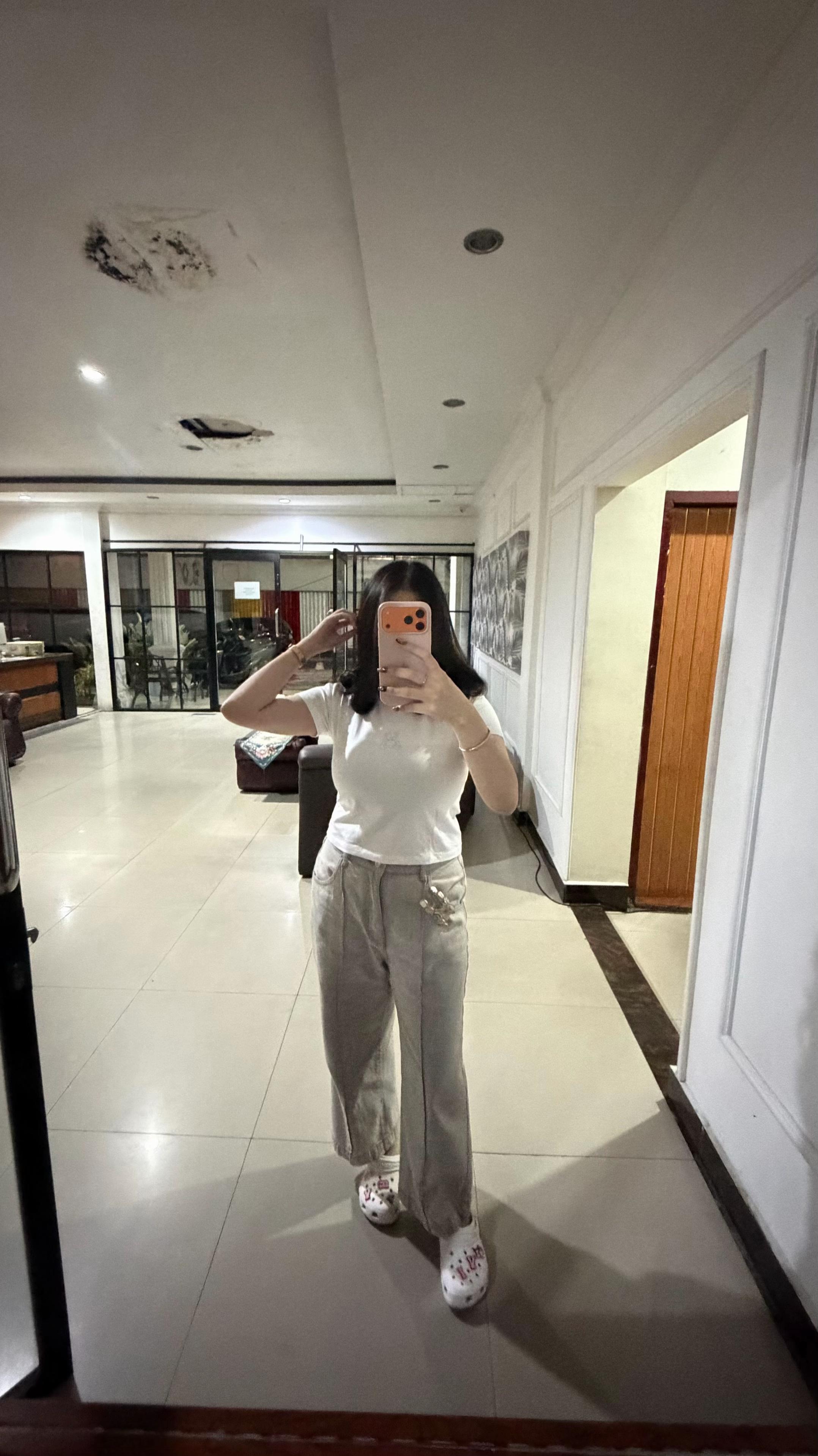 @devira