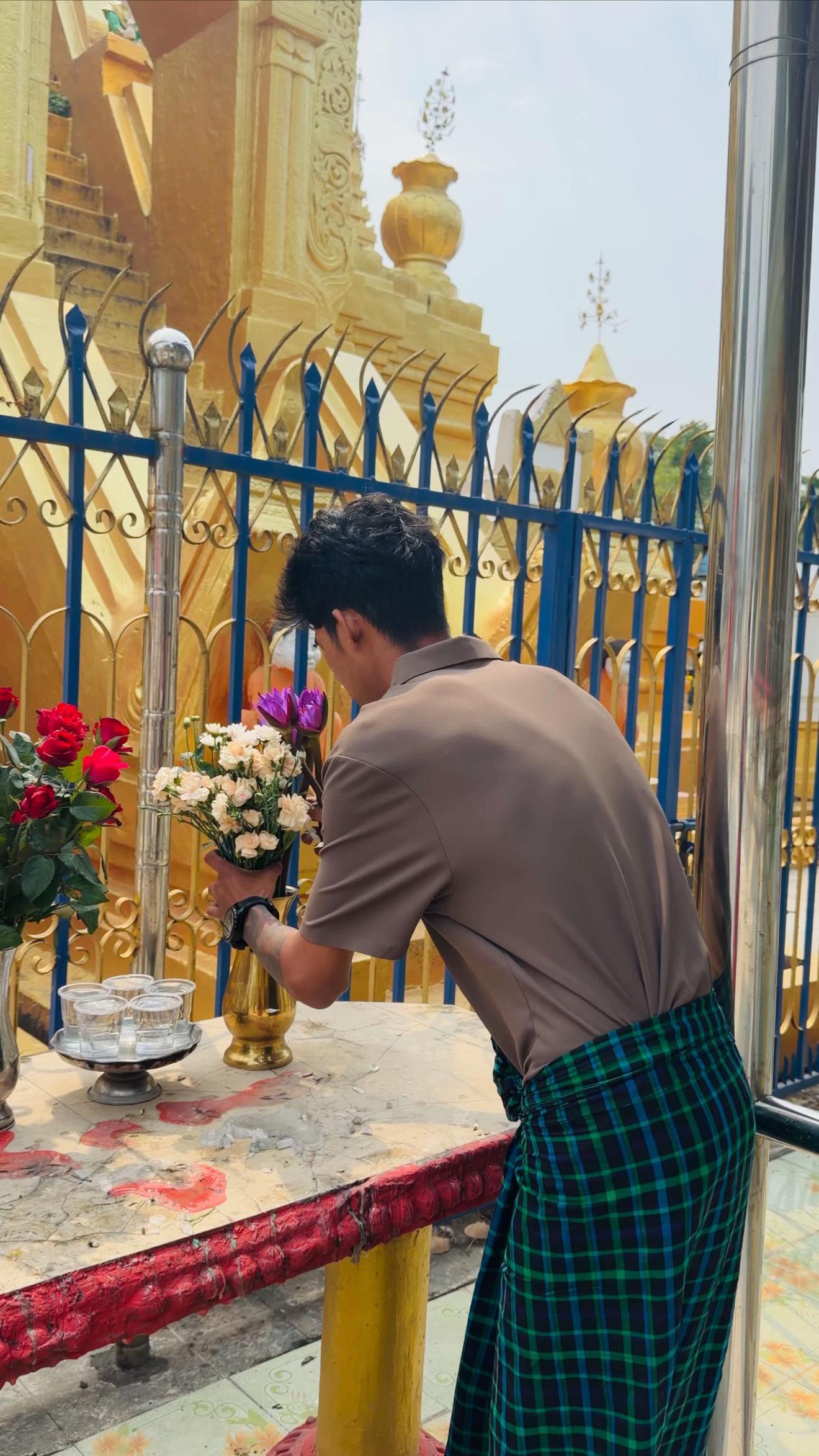 @Paing Linn Myat