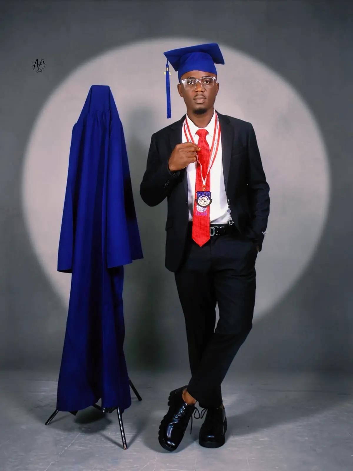 @Ansu Keita 🇱🇷🦅