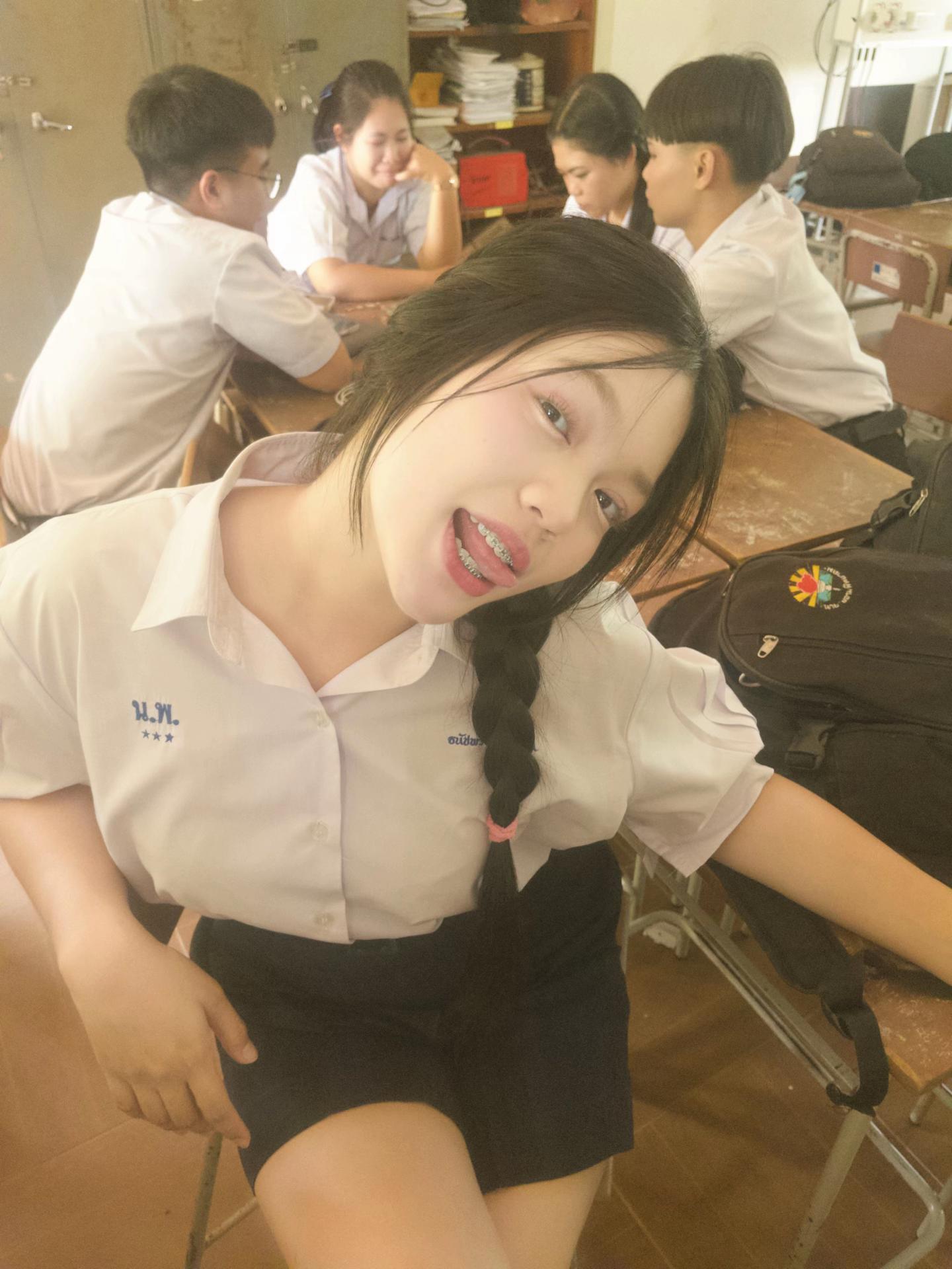 @𝗻𝘂𝗱𝗲𝗲