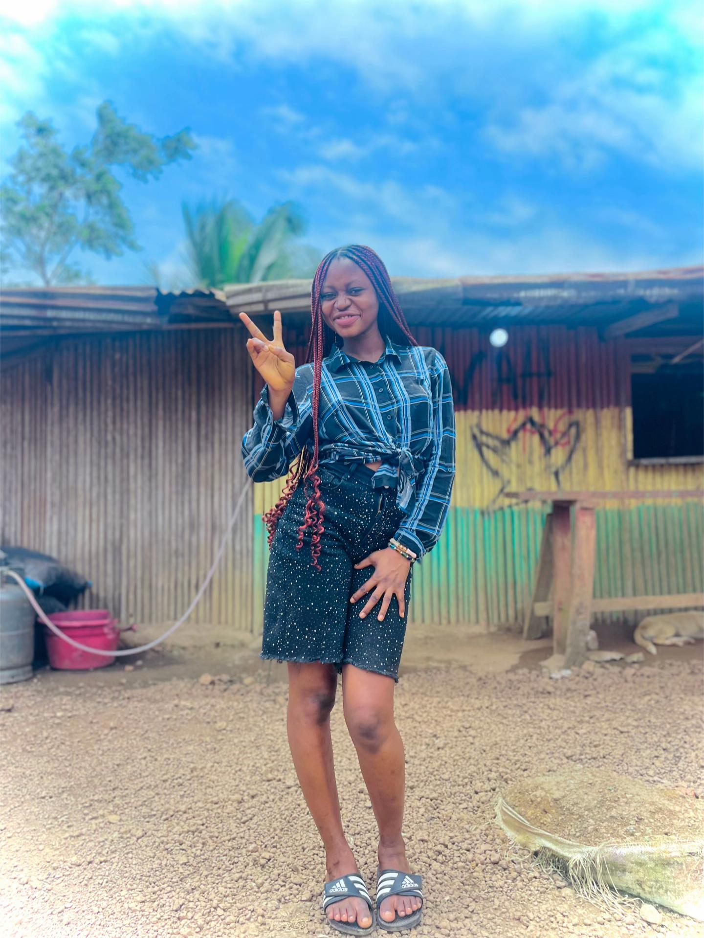 @||•💕💐YOUNG~QUEEN||•❤️😌🌸