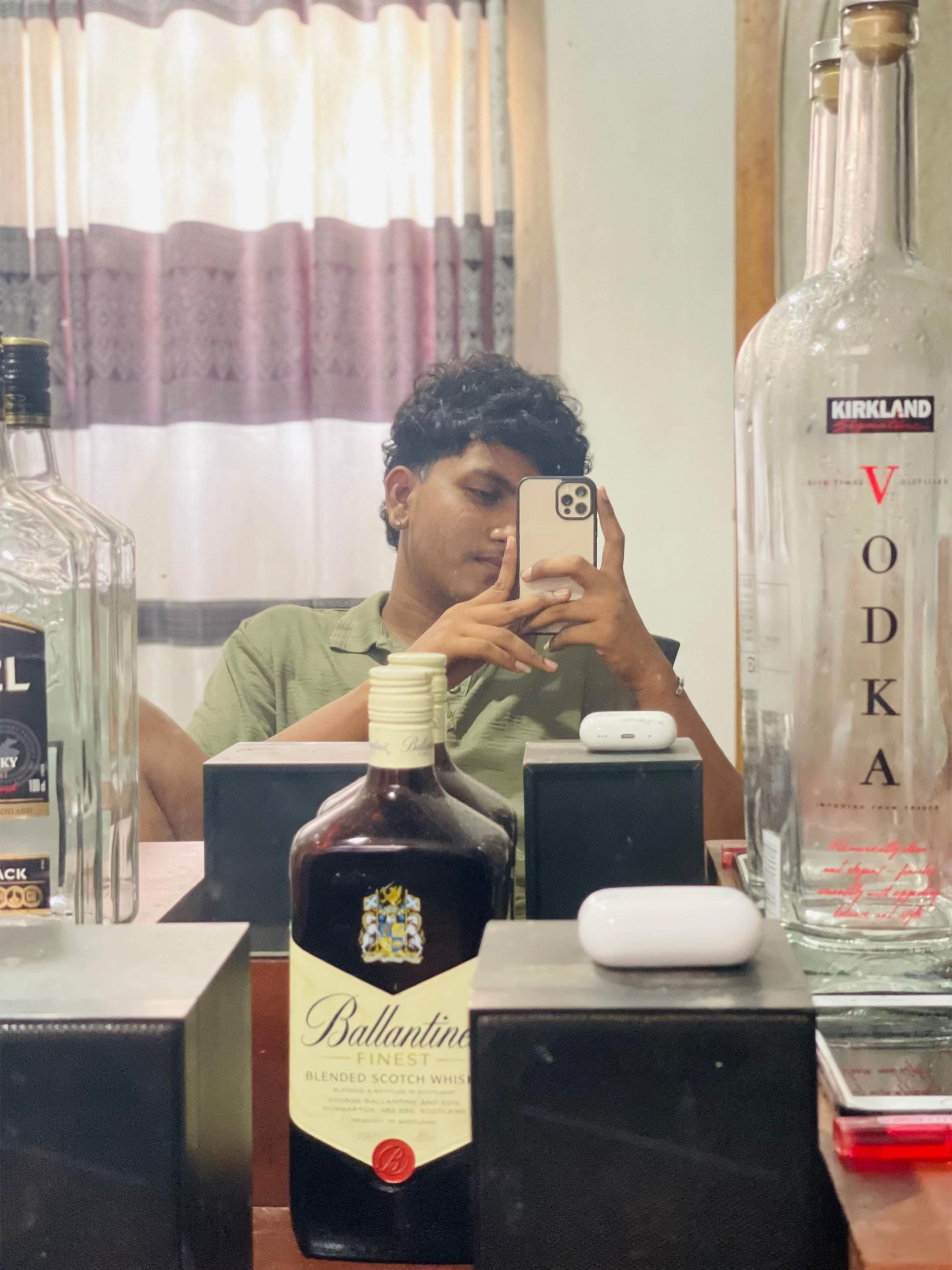 @Buvindu_s