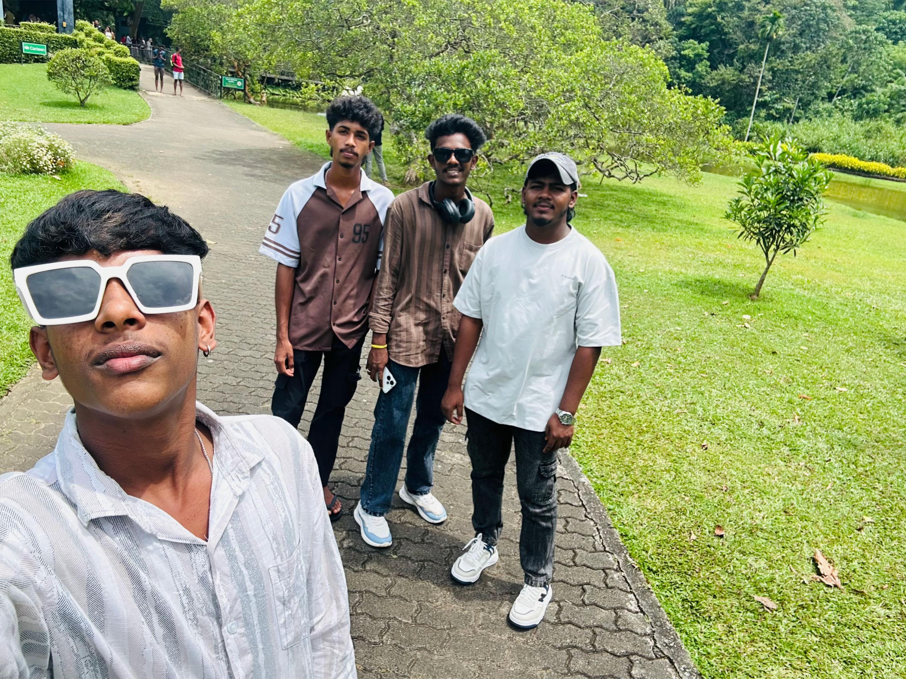 @SANJU 🪭