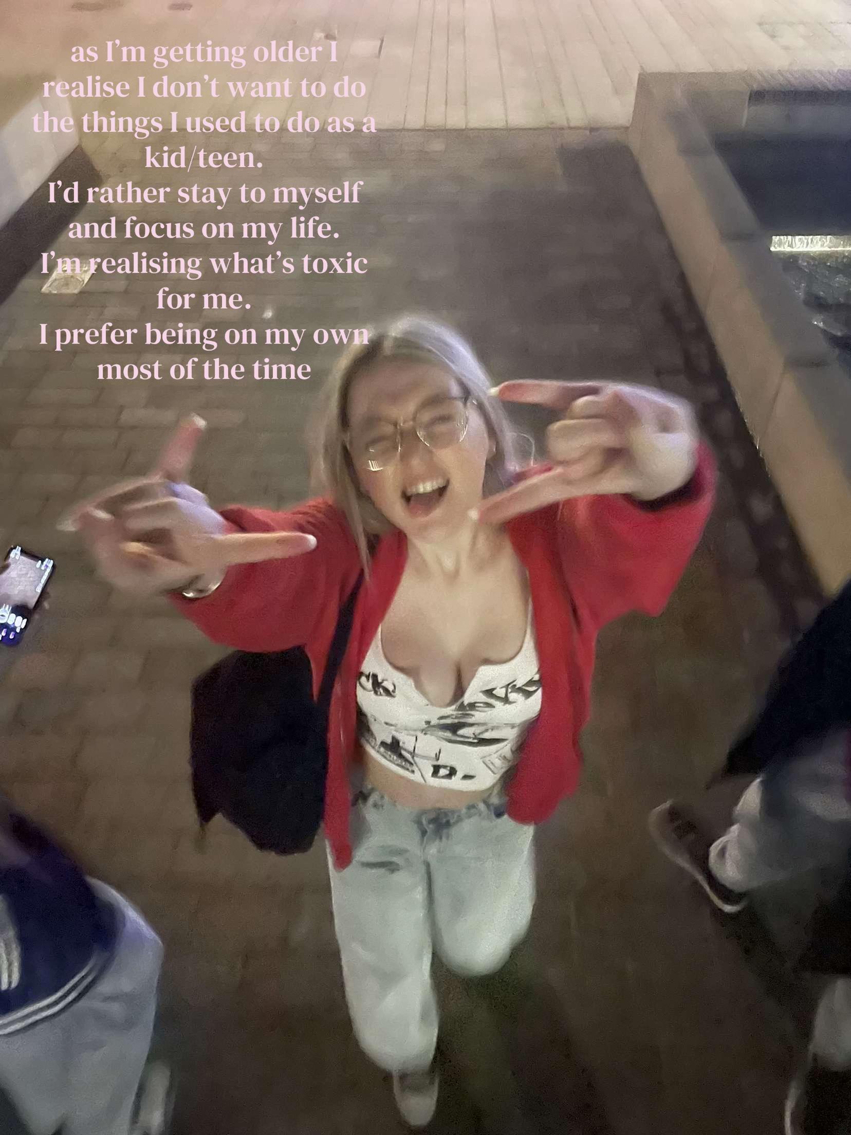 @⟭⟬ ⊙⊝⊜ ⁷ ⟬⟭
