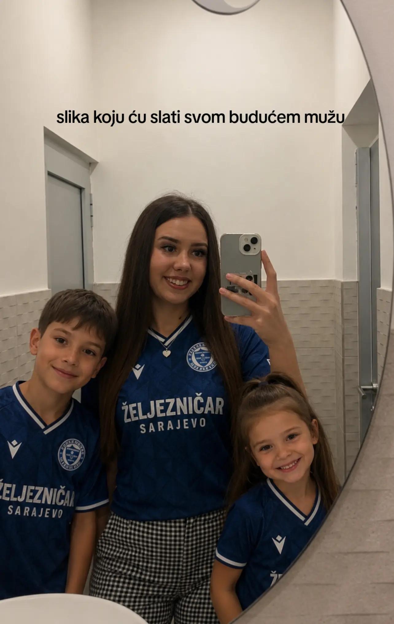 @Ajša