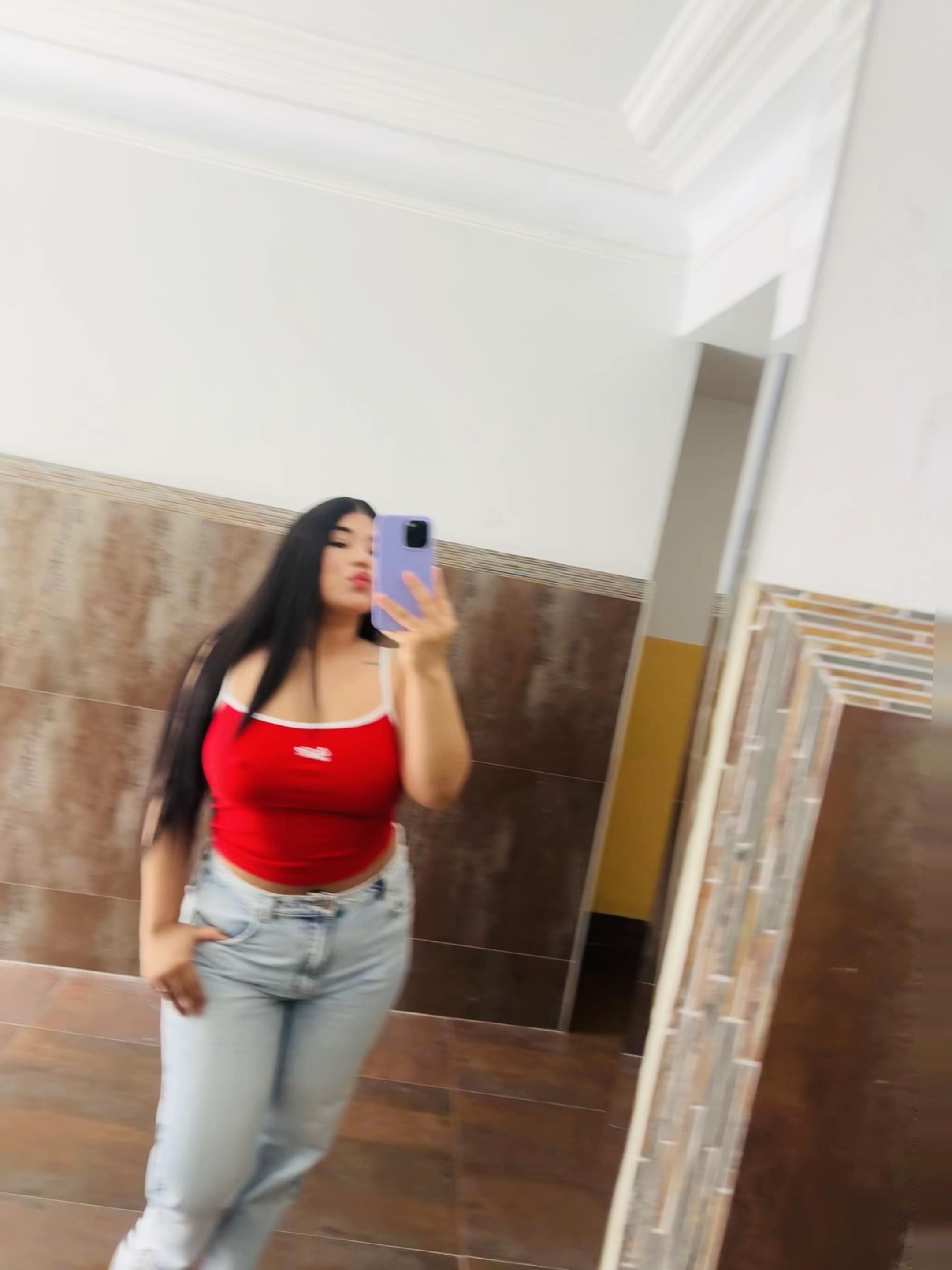@Estefani