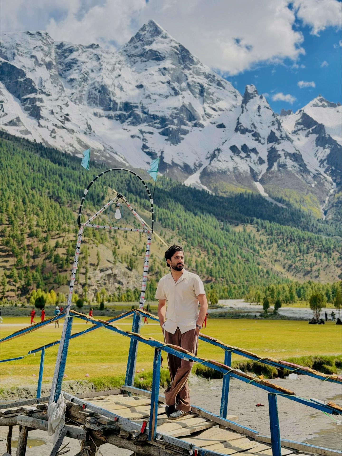 @رئیس بلوچ
