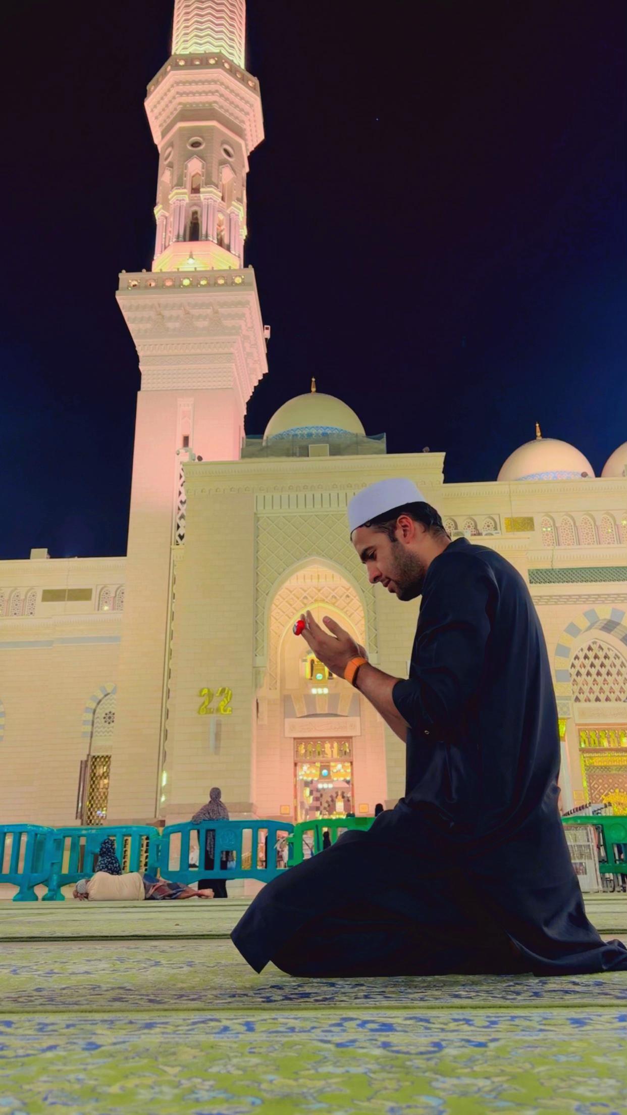 @عباس افریدی🏏