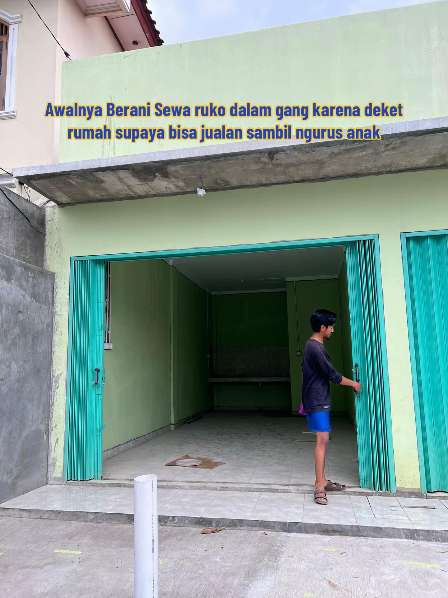 @Rumah Aneka Frozen