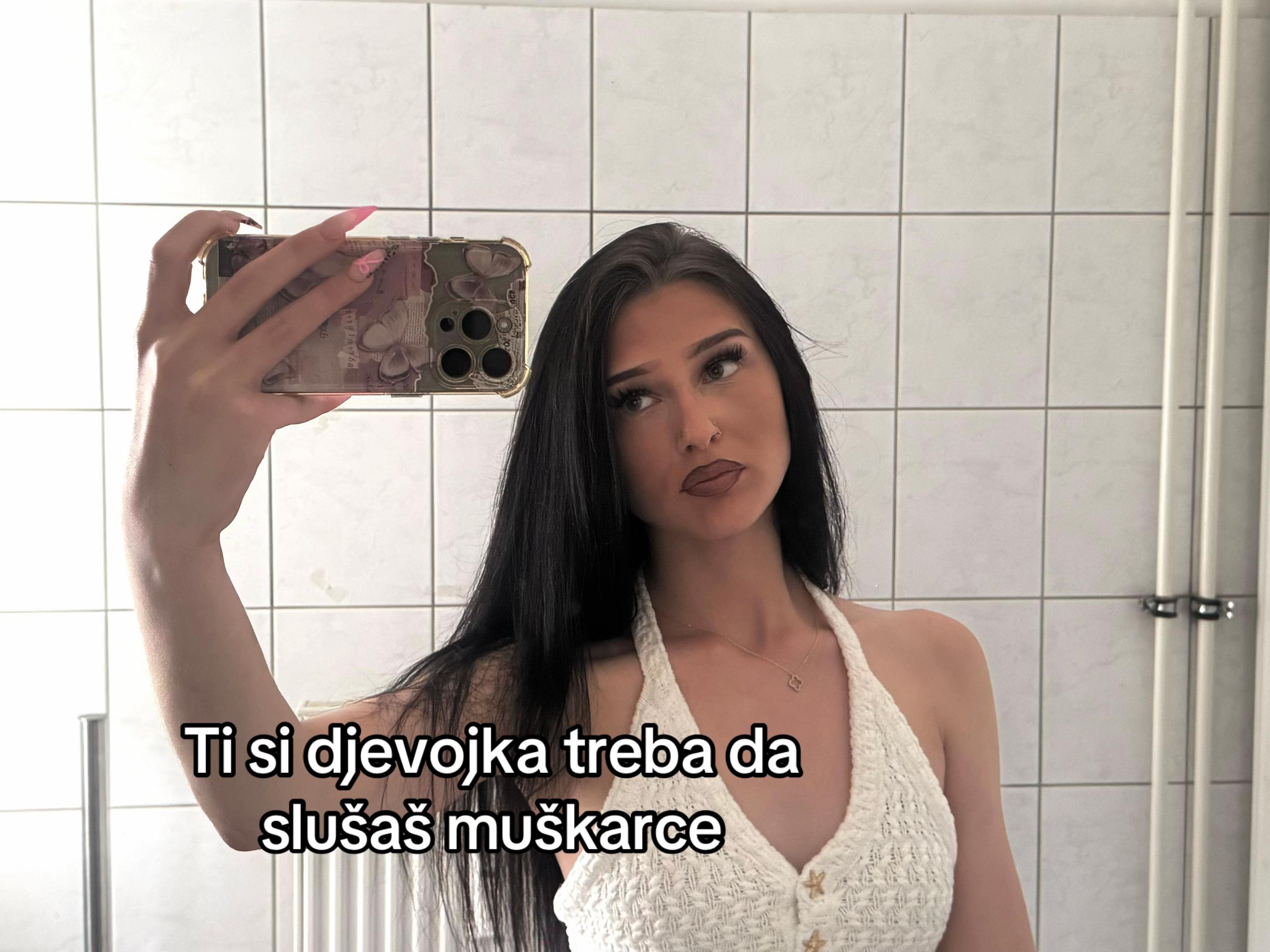 @ℰ𝓁𝓂𝒶