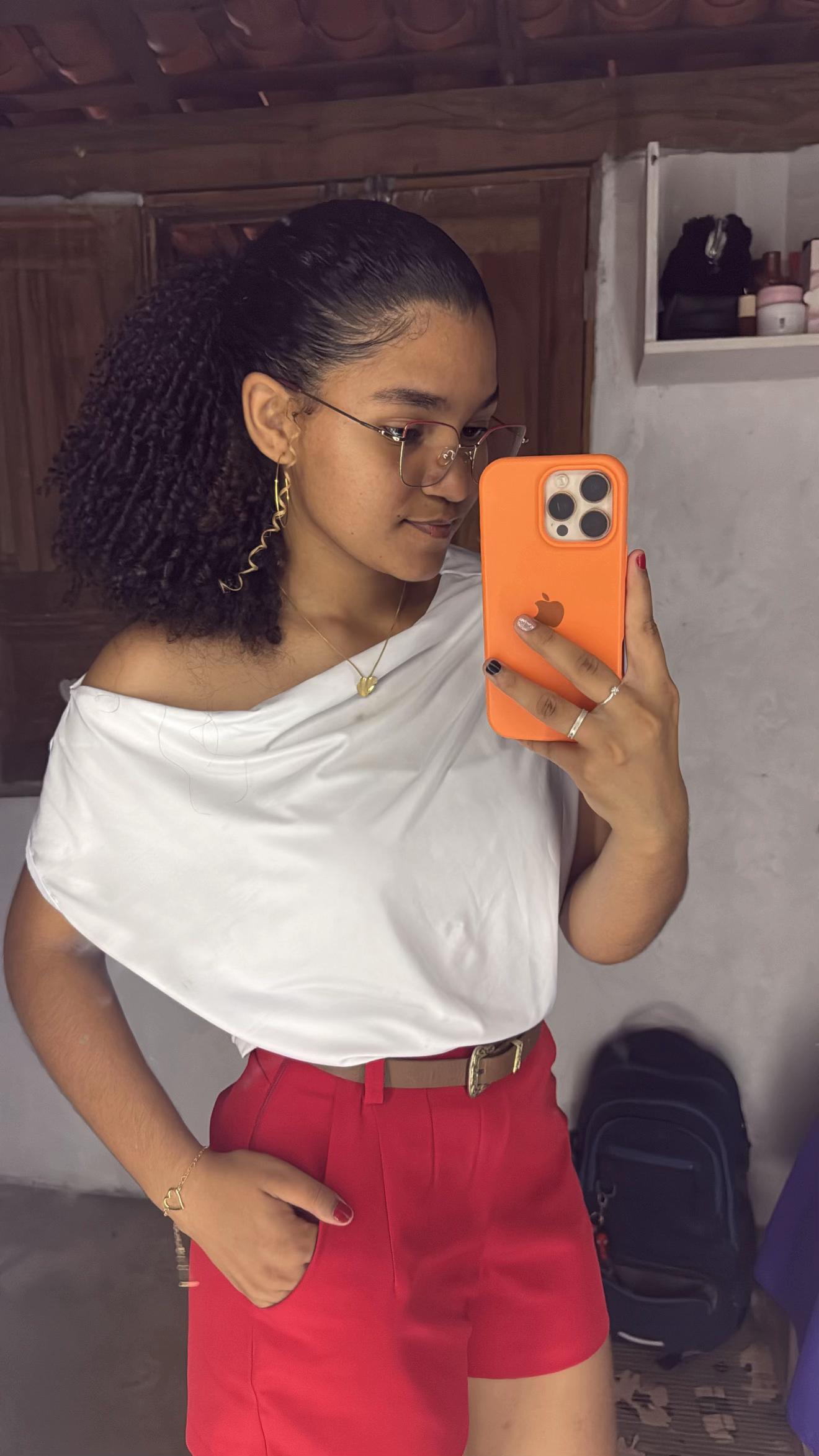 @Maiane🤍