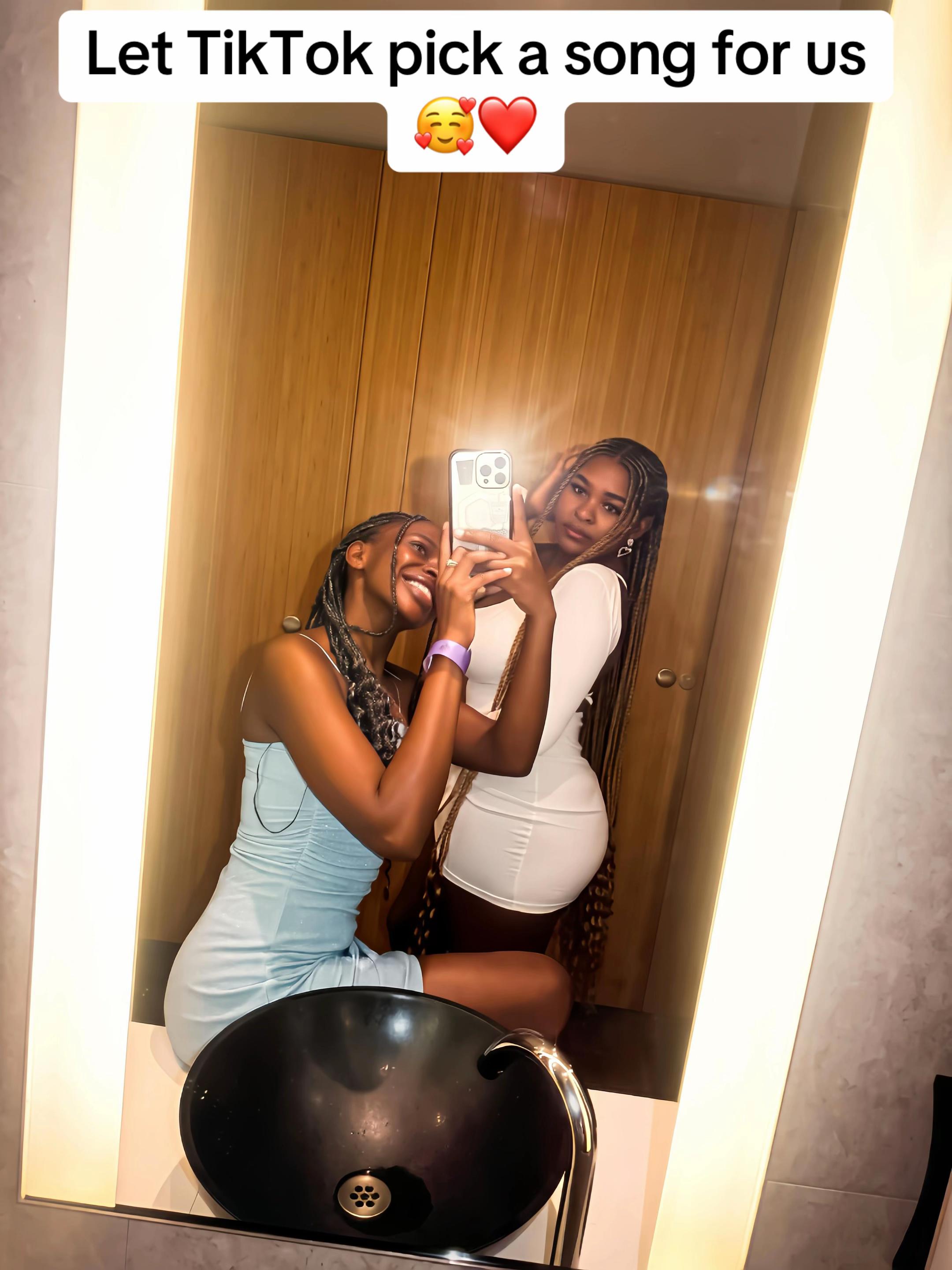 @SHAMIE ❤️🇺🇬