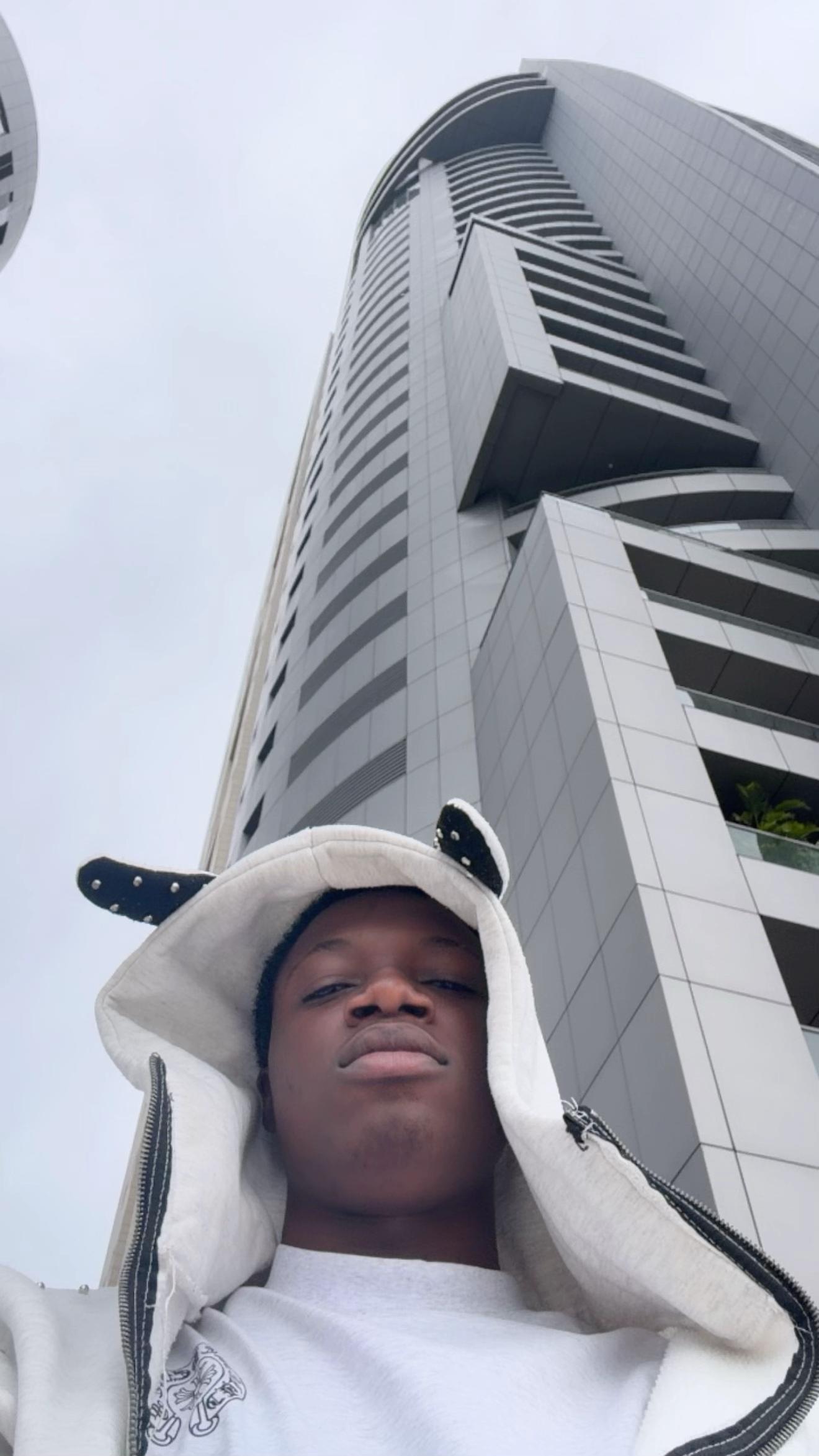 @🪽𝐅𝐚𝐦𝐨𝐮𝐬 G 🦉🦇