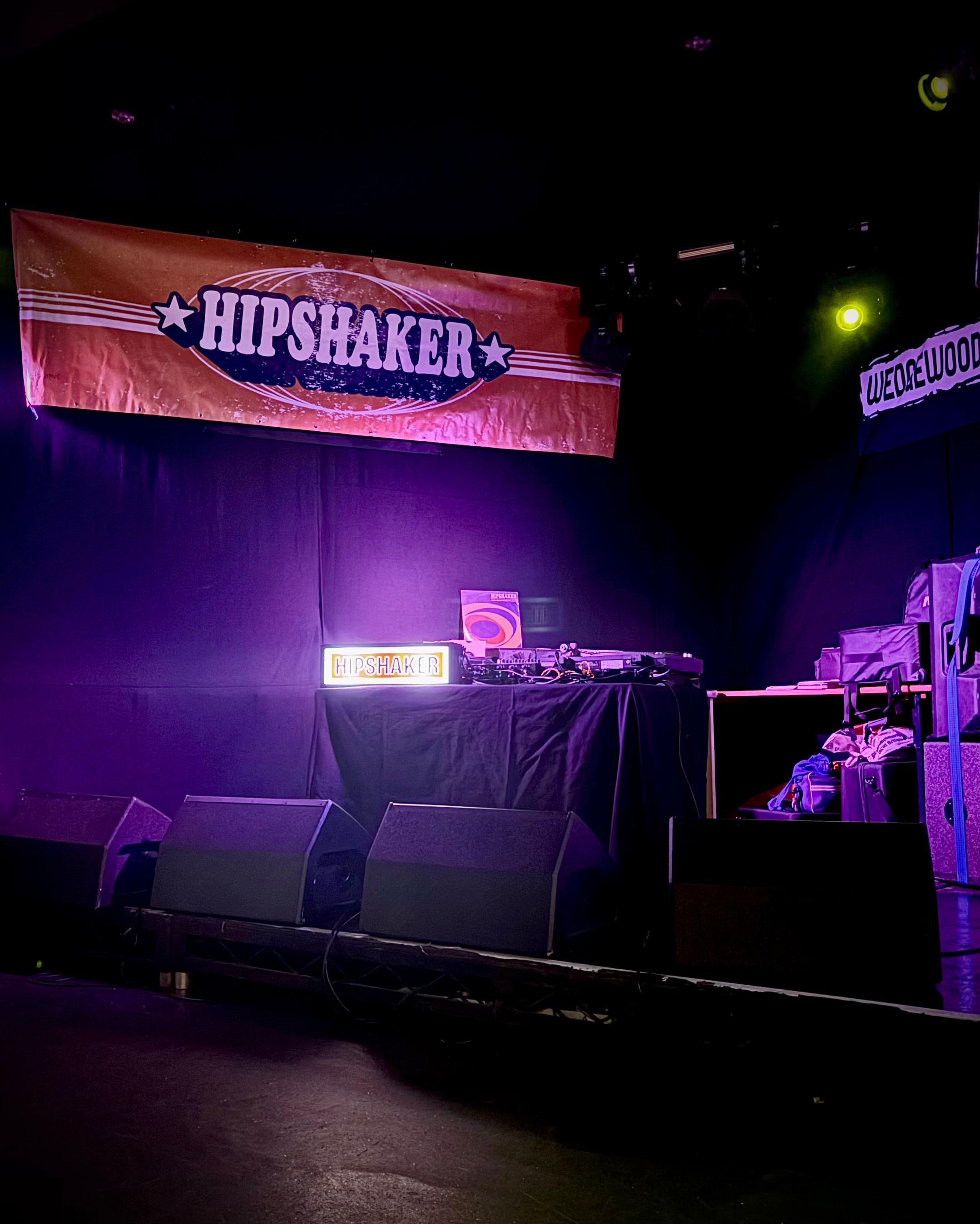 @Hipshaker