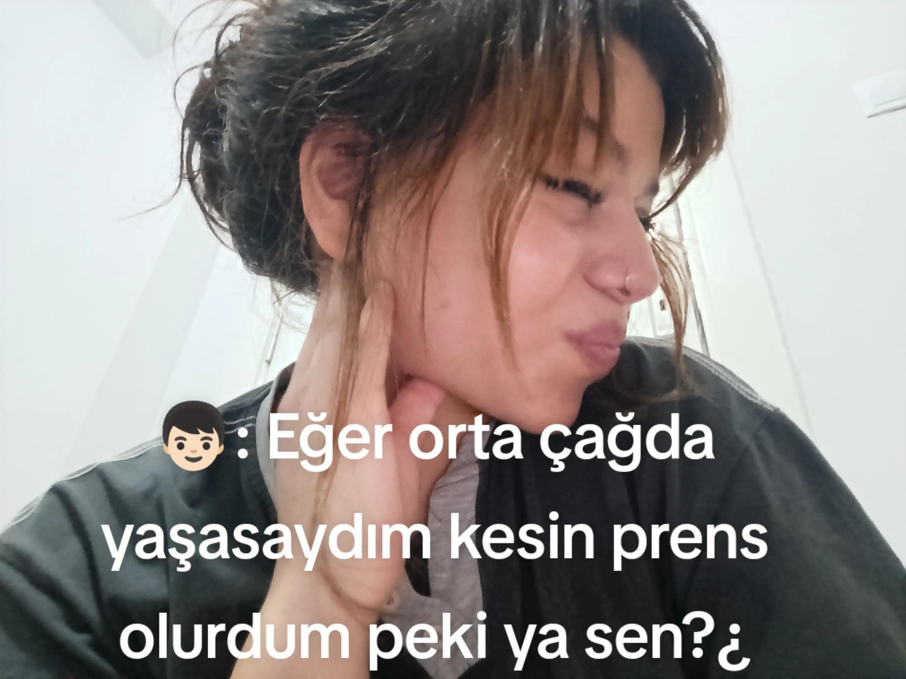 @OtistikLaraa