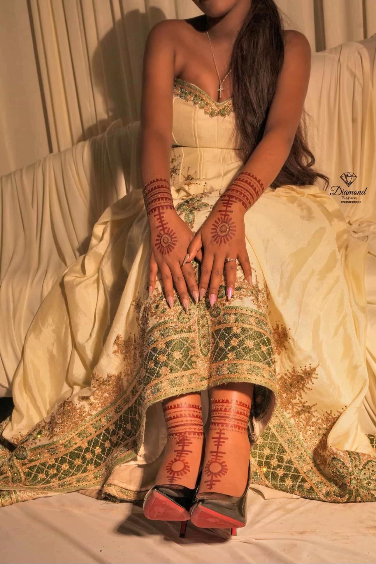@Hafi henna design & school