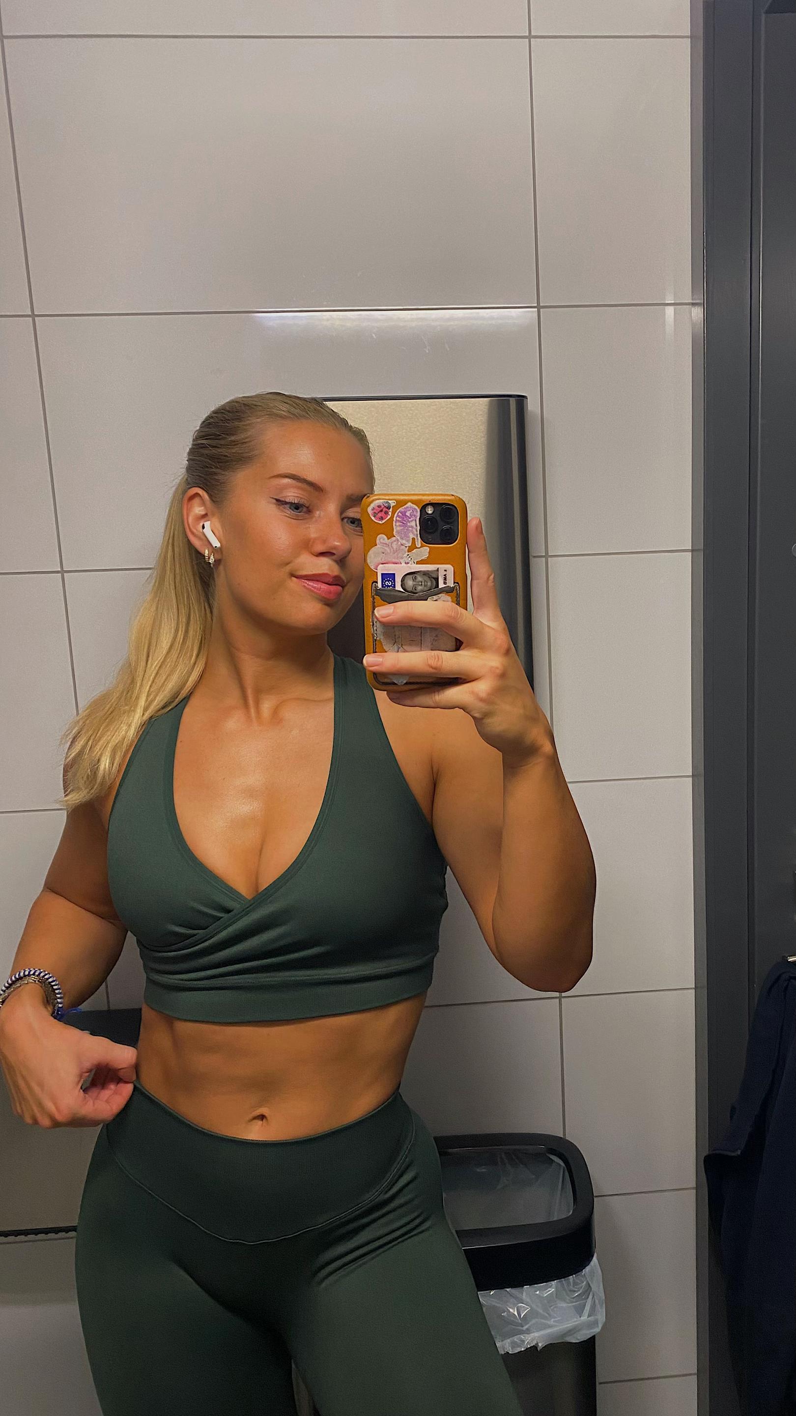 @Amanda Karlsson