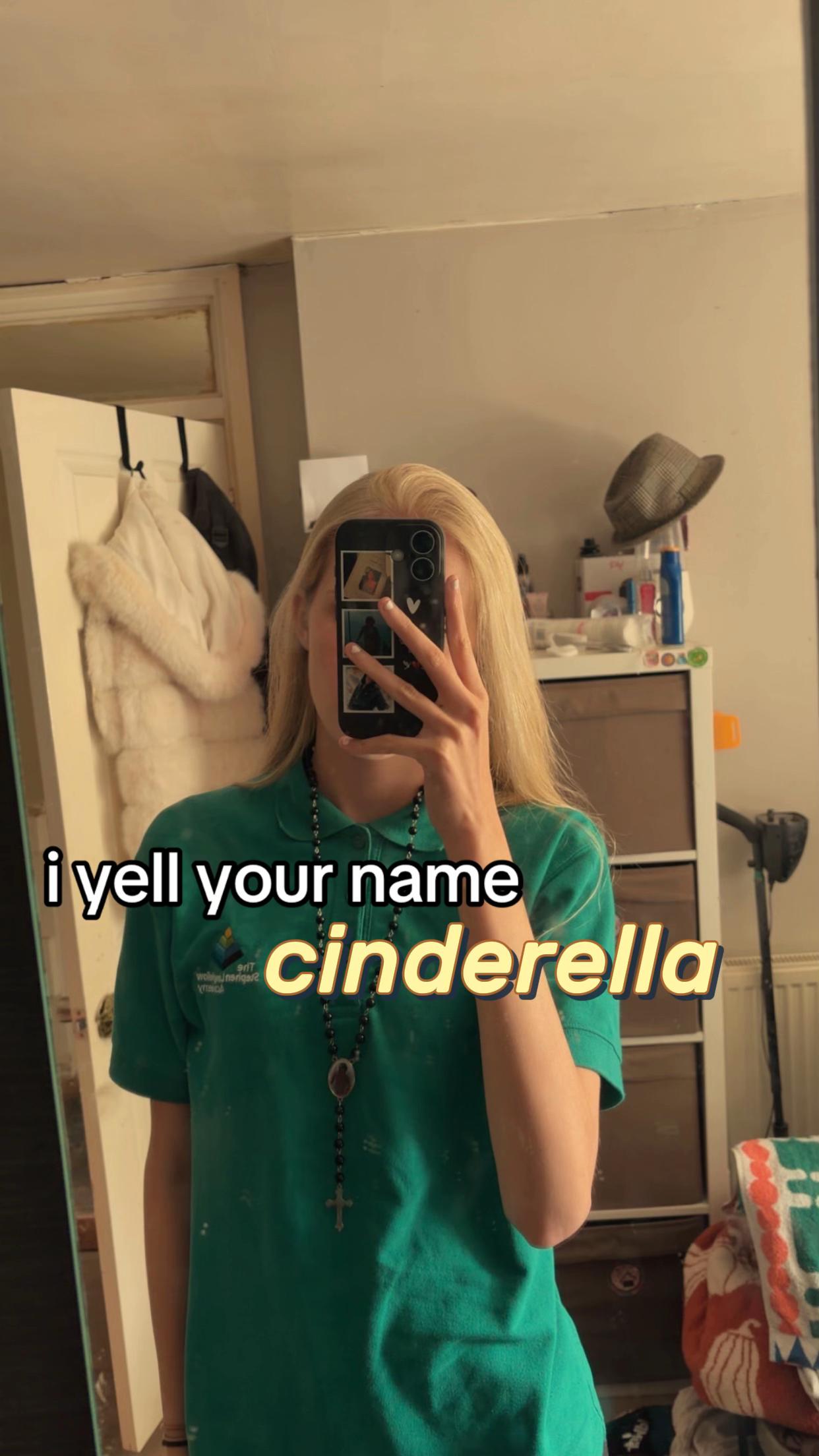 @aliciaroseꨄ
