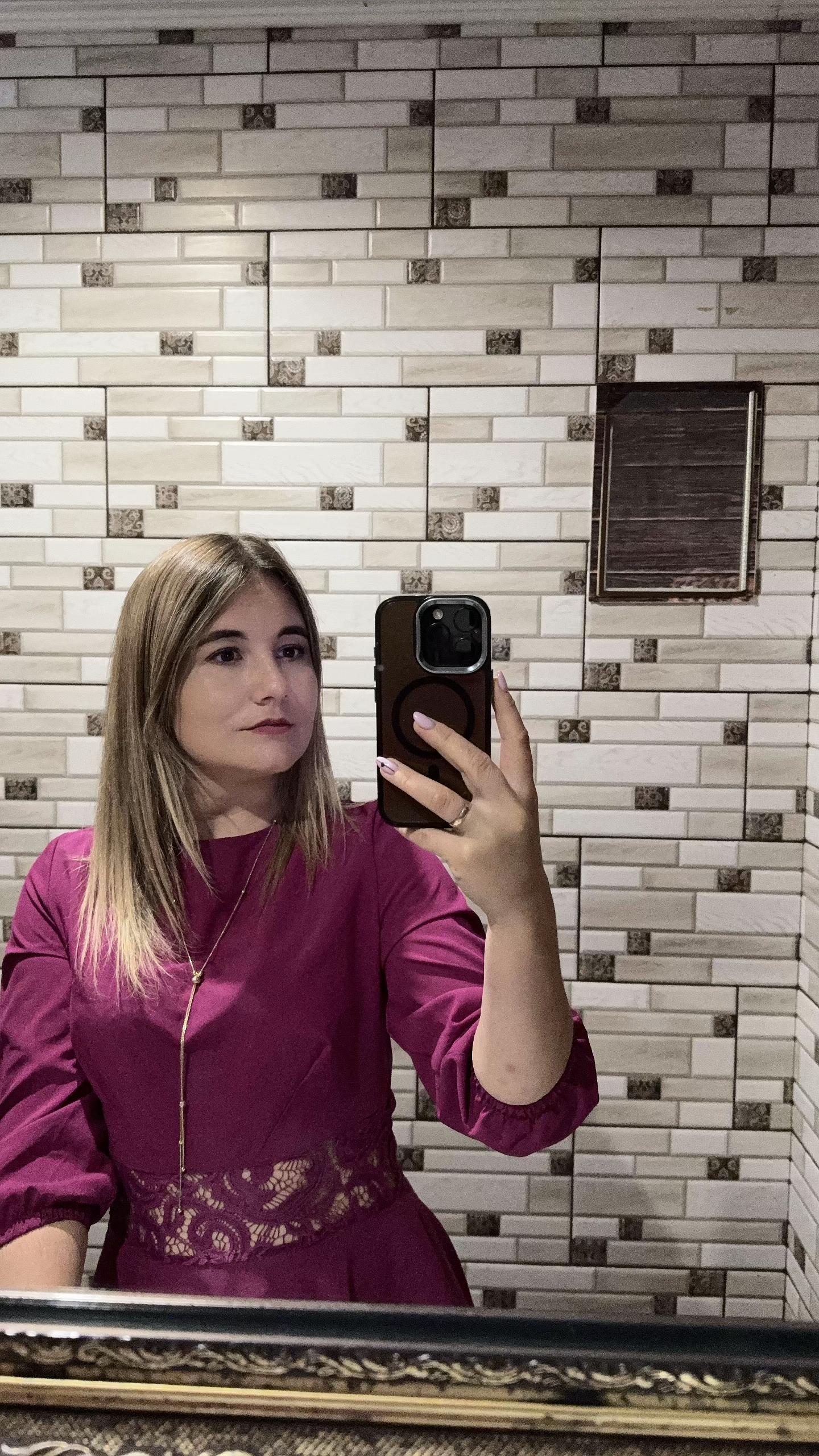 @Olena Balitska