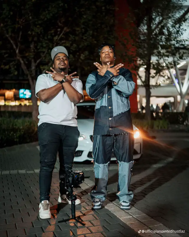 @Nikka la Lekompo