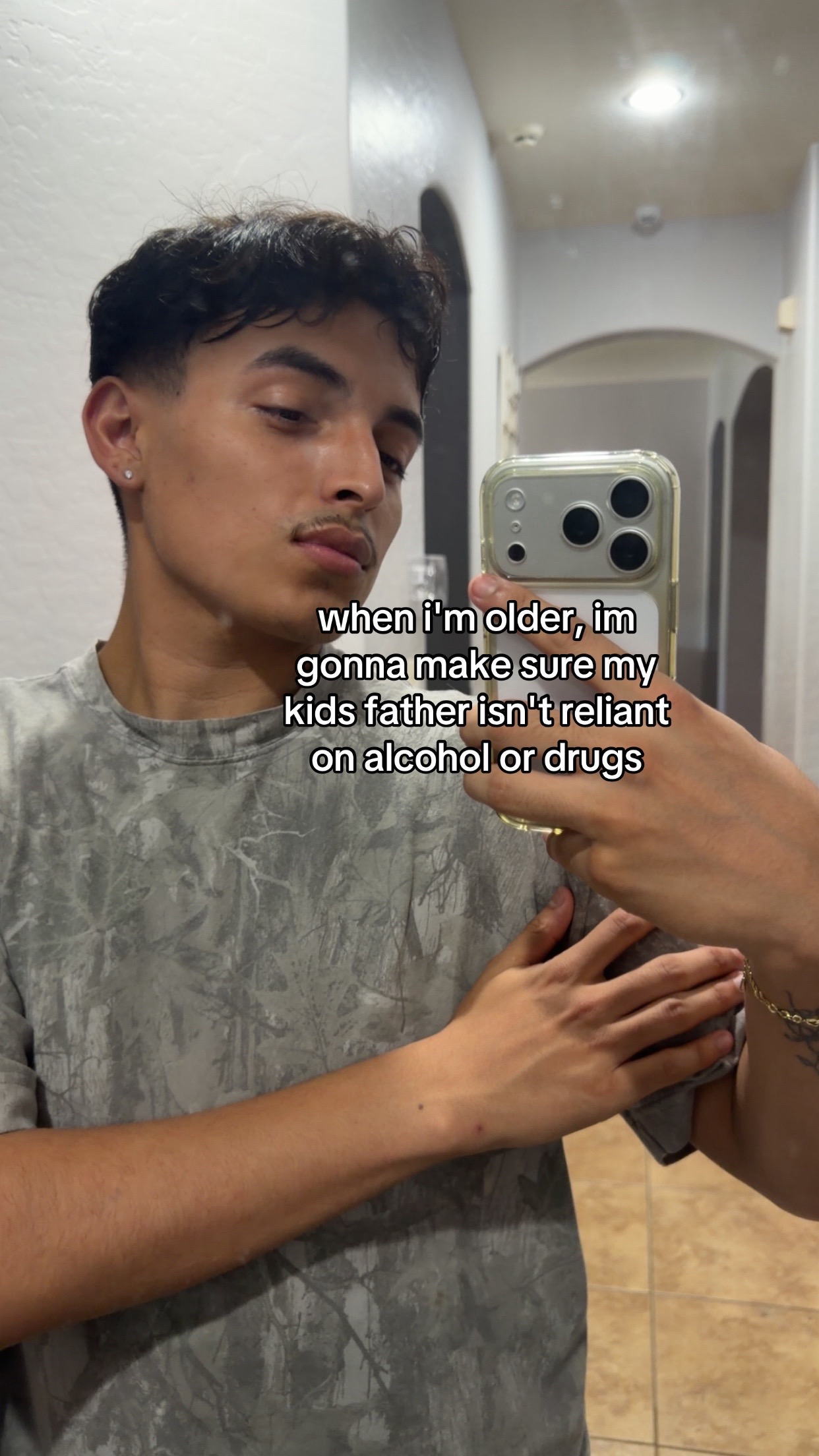 @CHRIZZ
