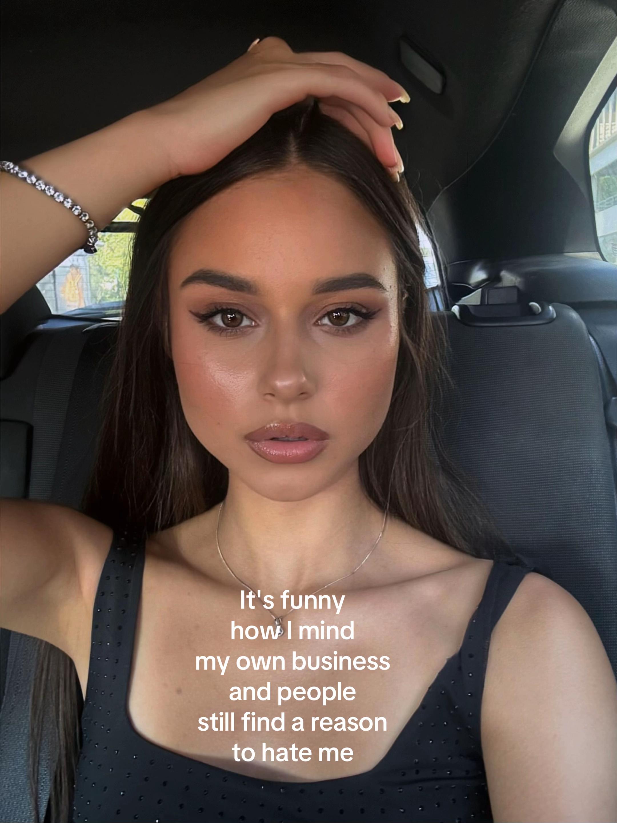 @ksenia