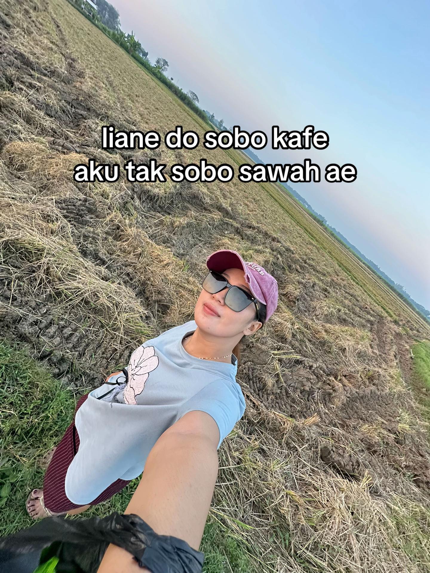 @yuniaasw05