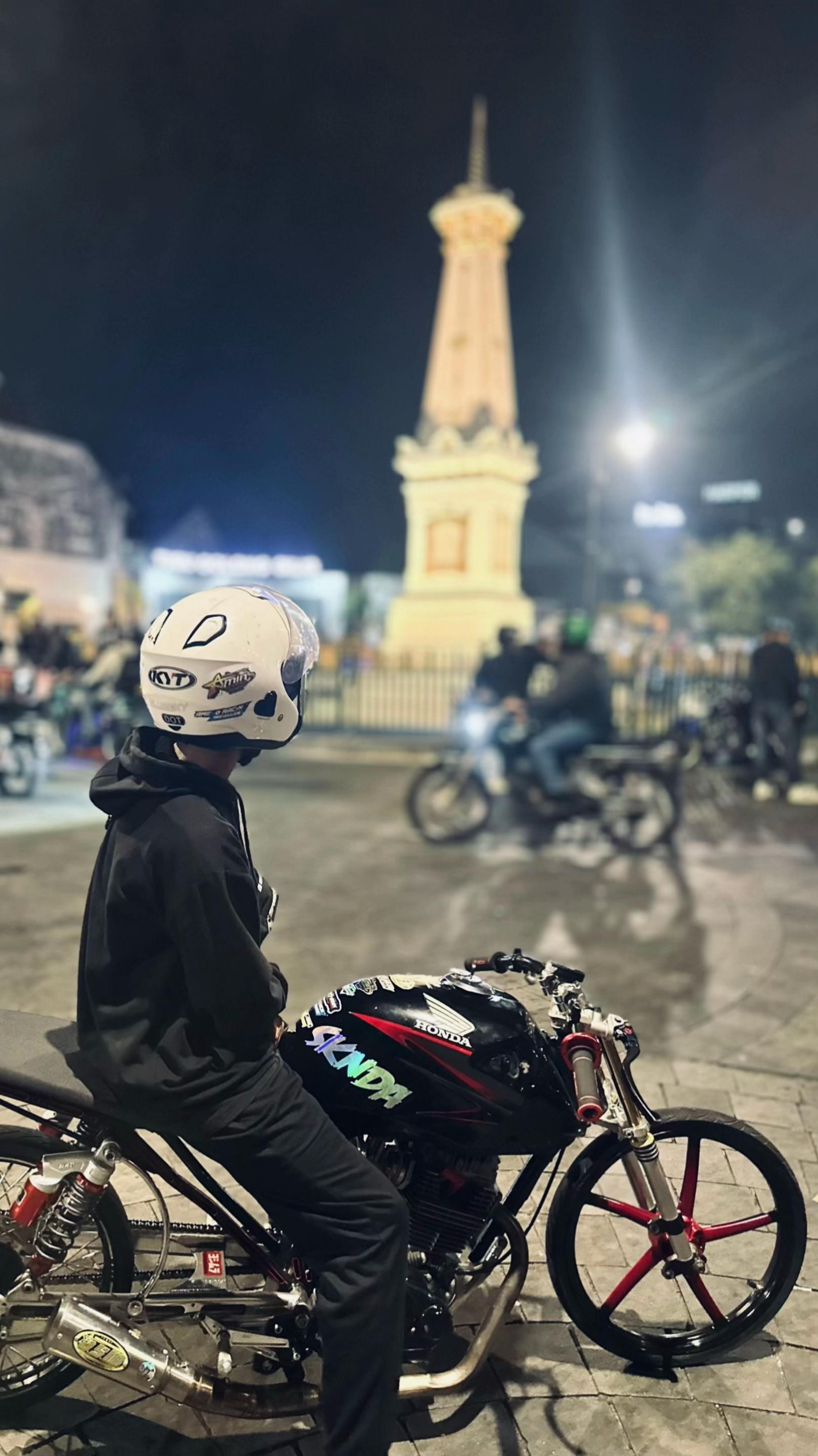 @๐ฌ๐๐๐๐๐๐๐ ๏ฃฟ