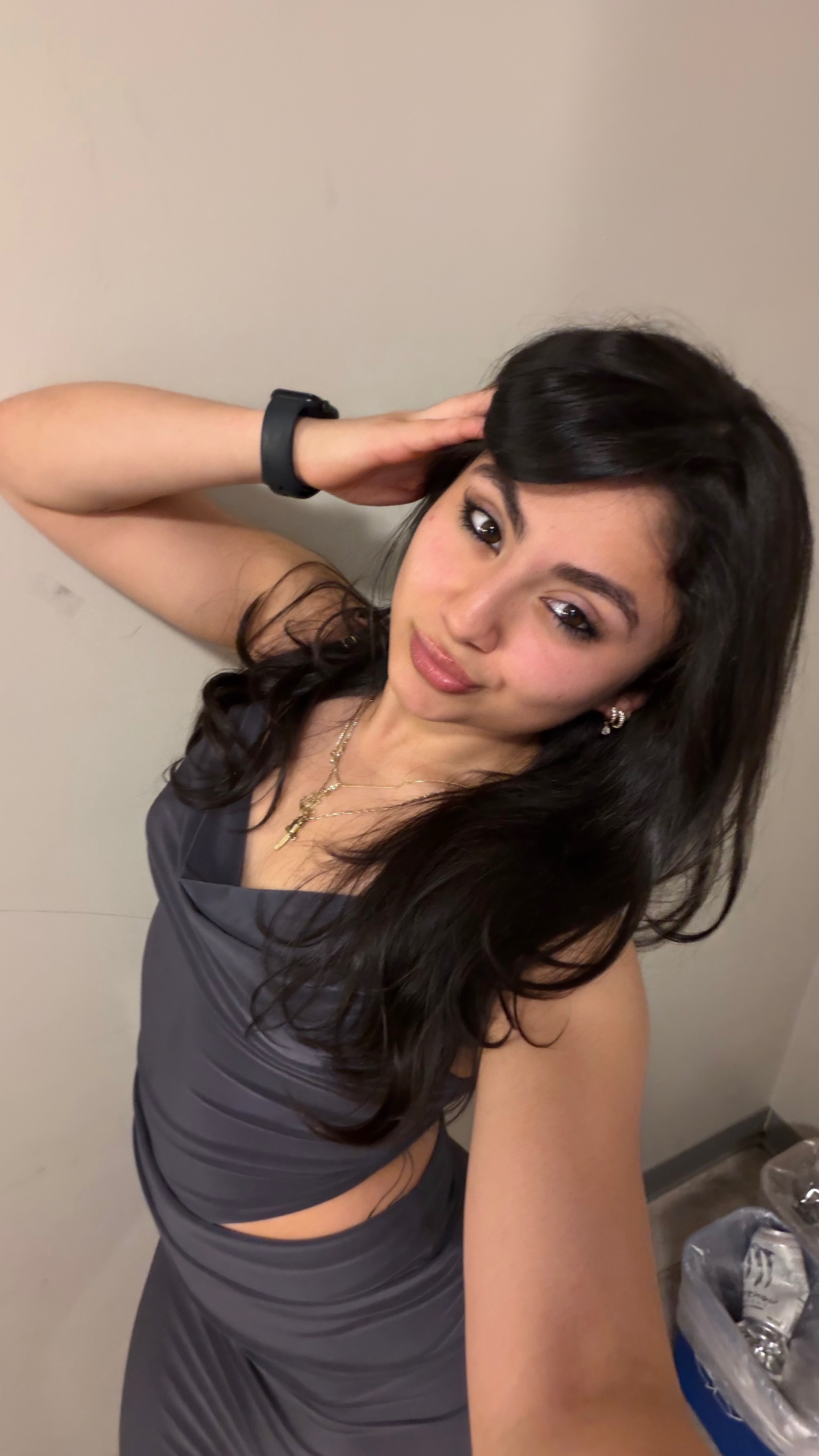 @Helen.