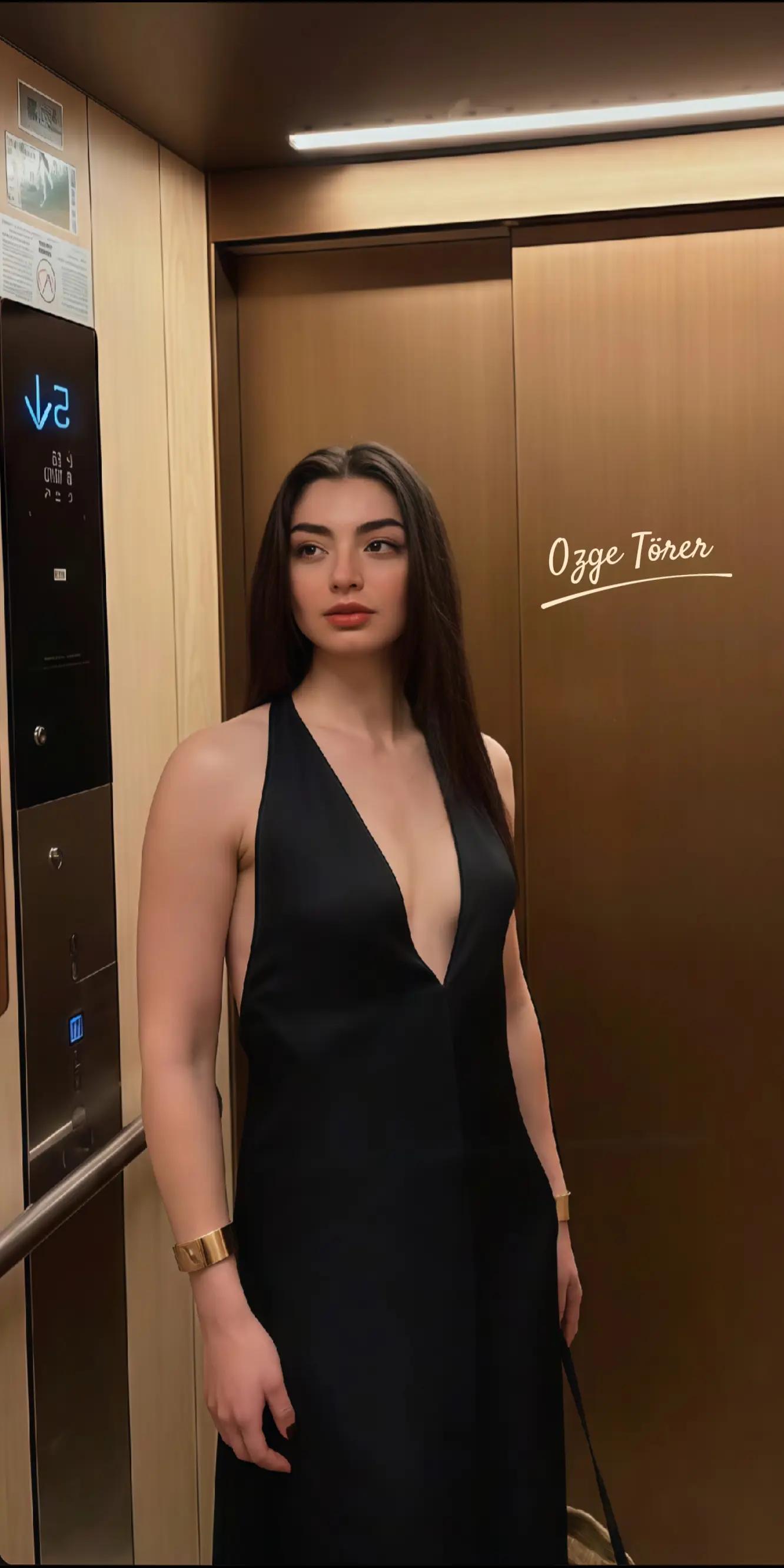 @🇹🇷 𝗢𝘇𝗴𝗲 𝗧&ouml;𝗿𝗲𝗿 💘