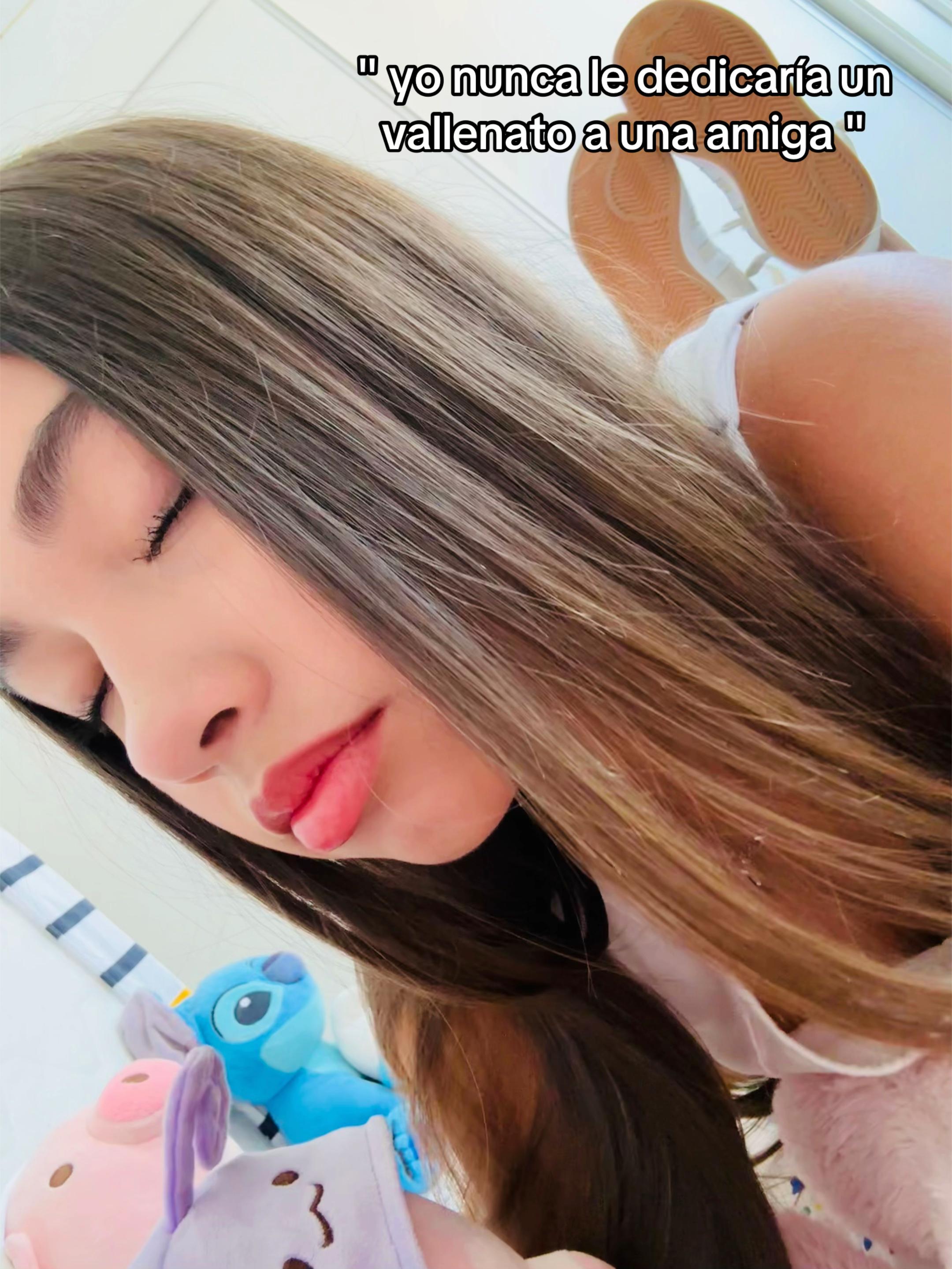 @~๐๐~