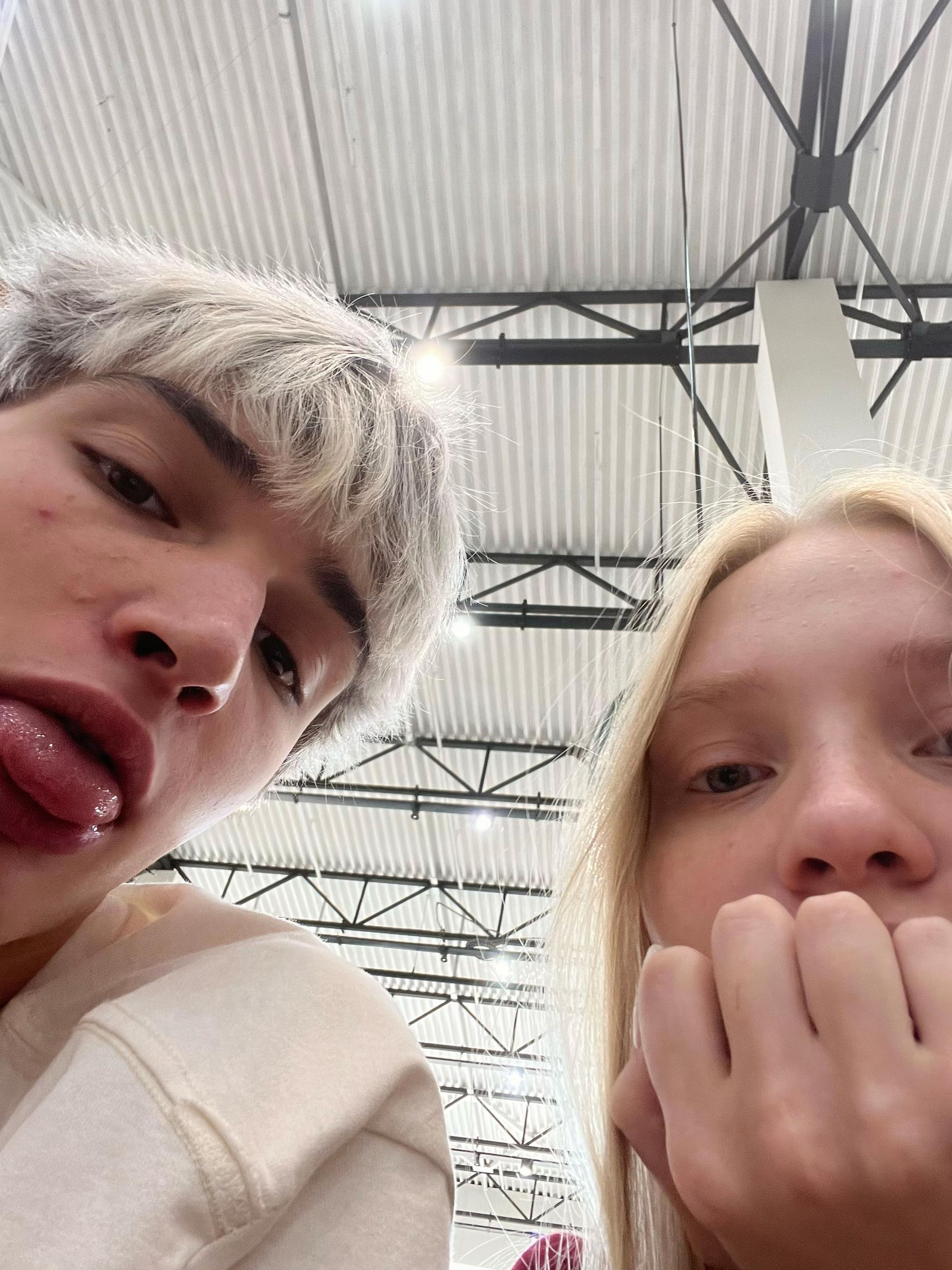 @autogr33d