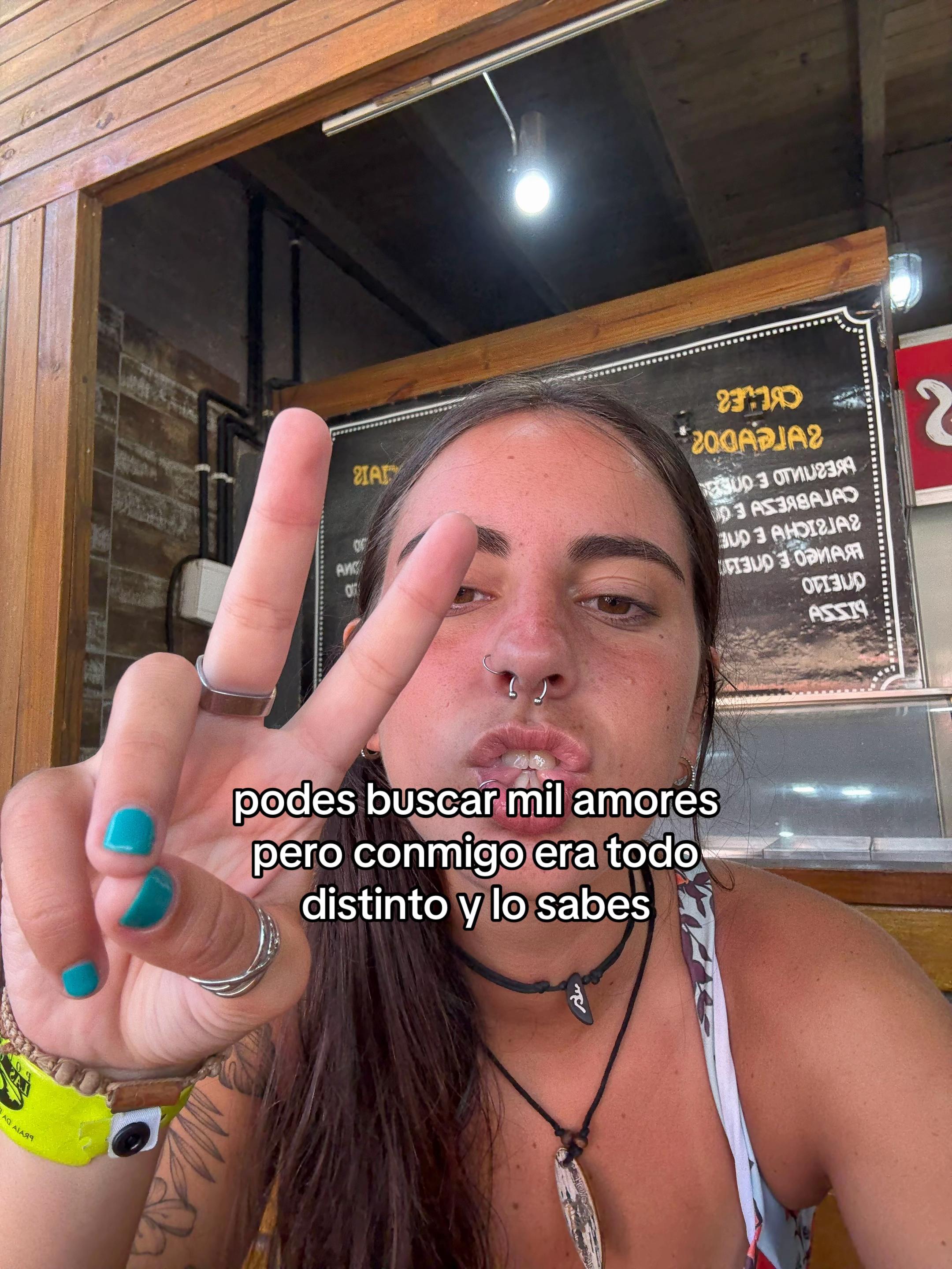 @lola