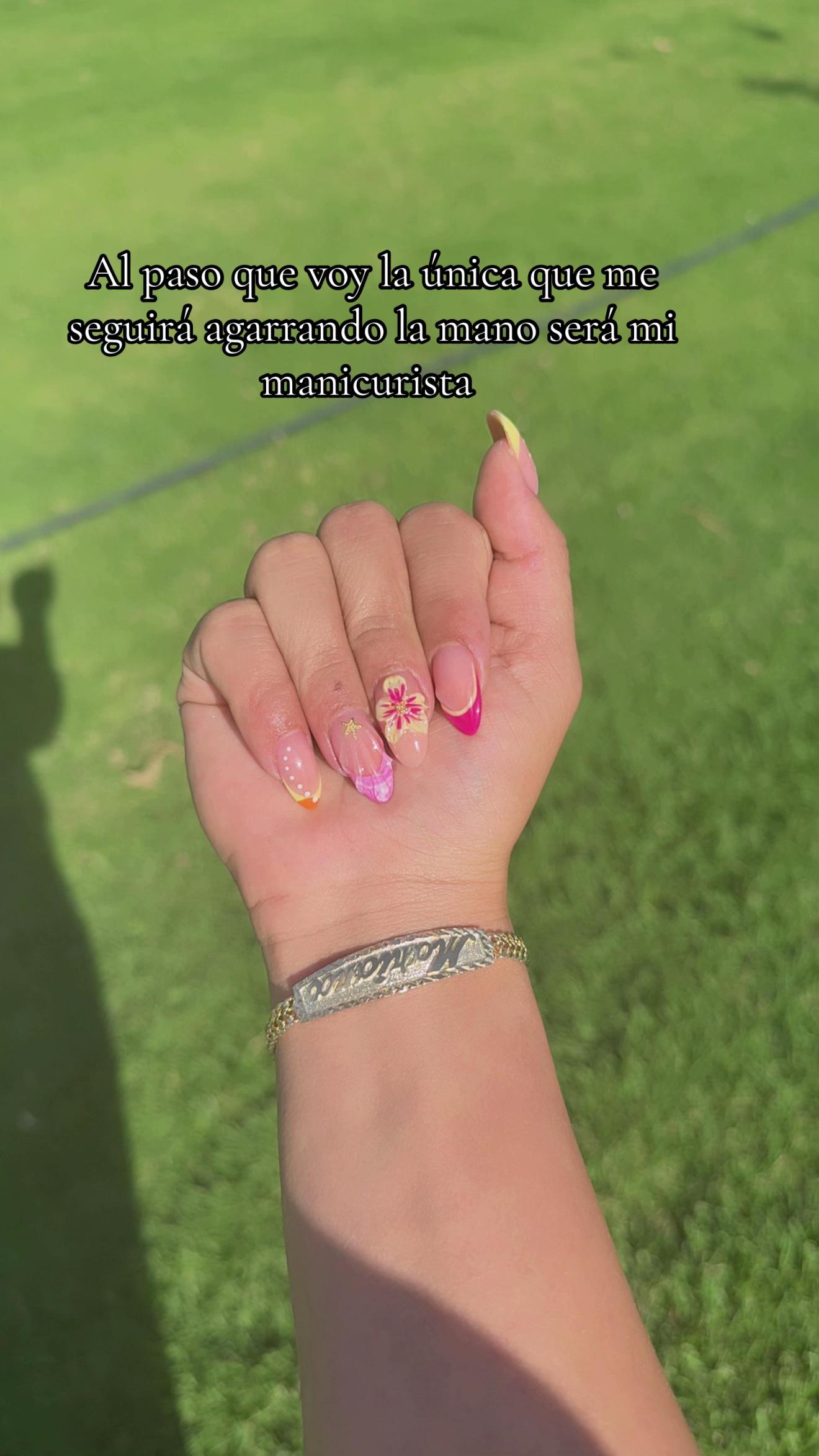 @Mariana N