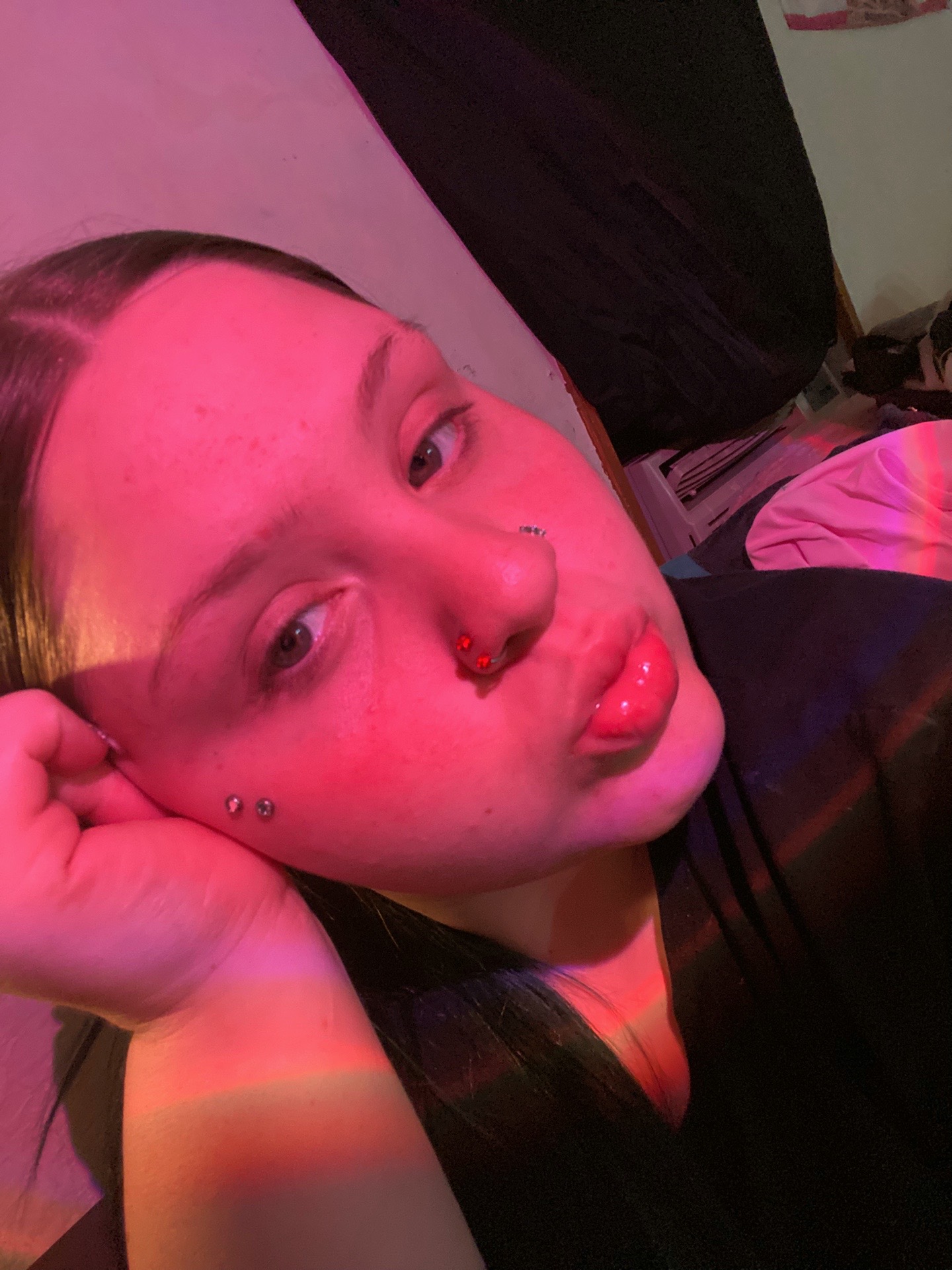 @sherawtho
