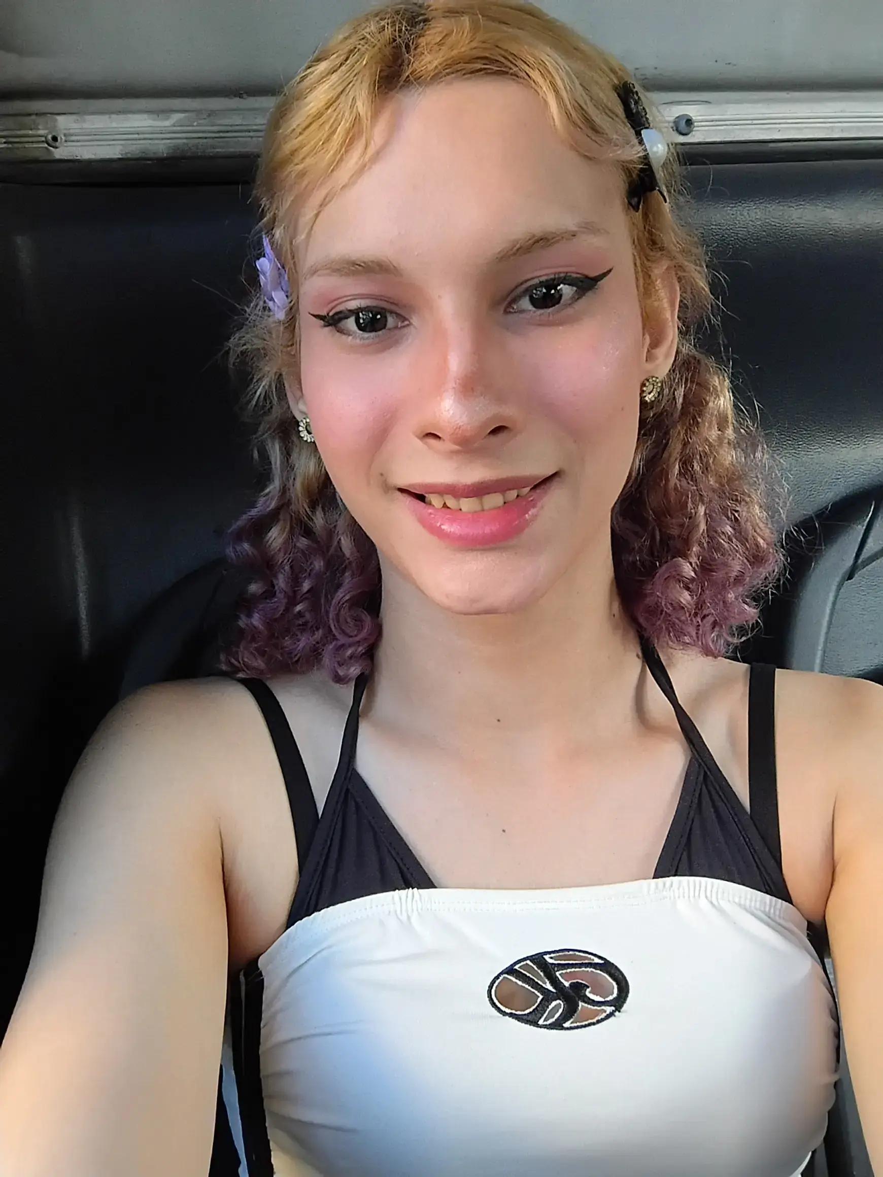 @julia