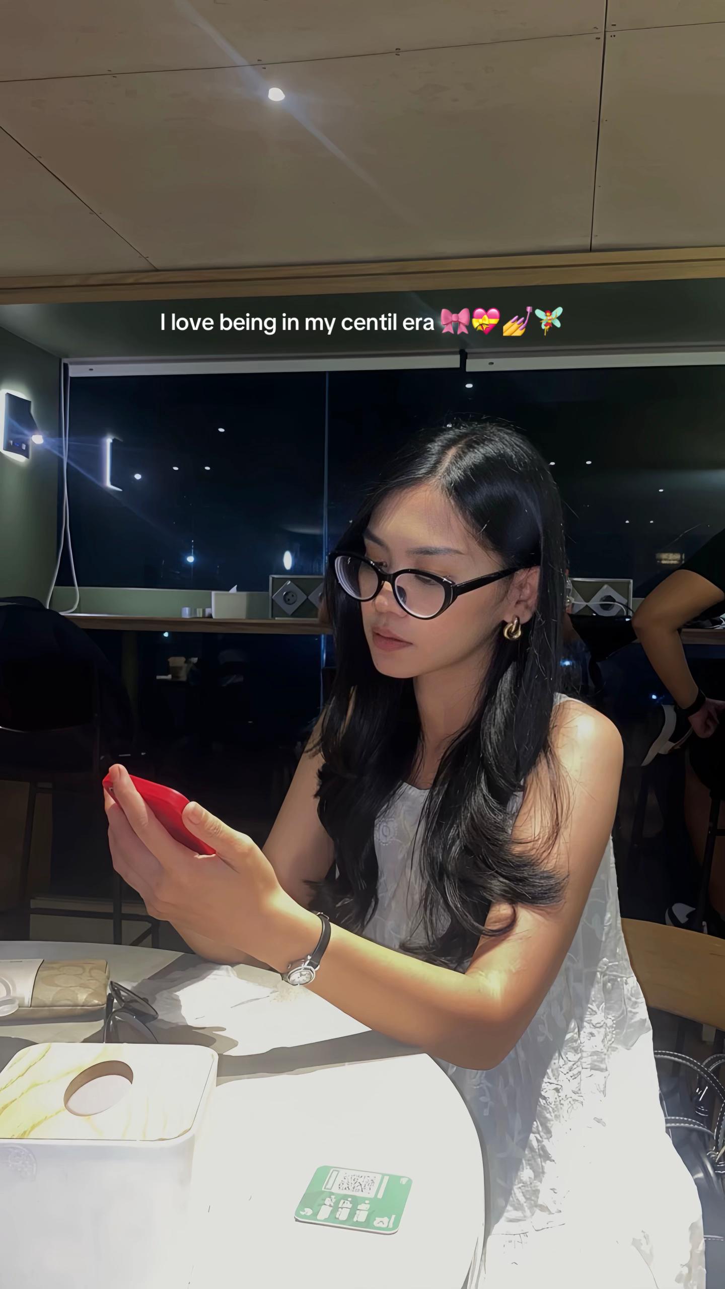 @Gitaa