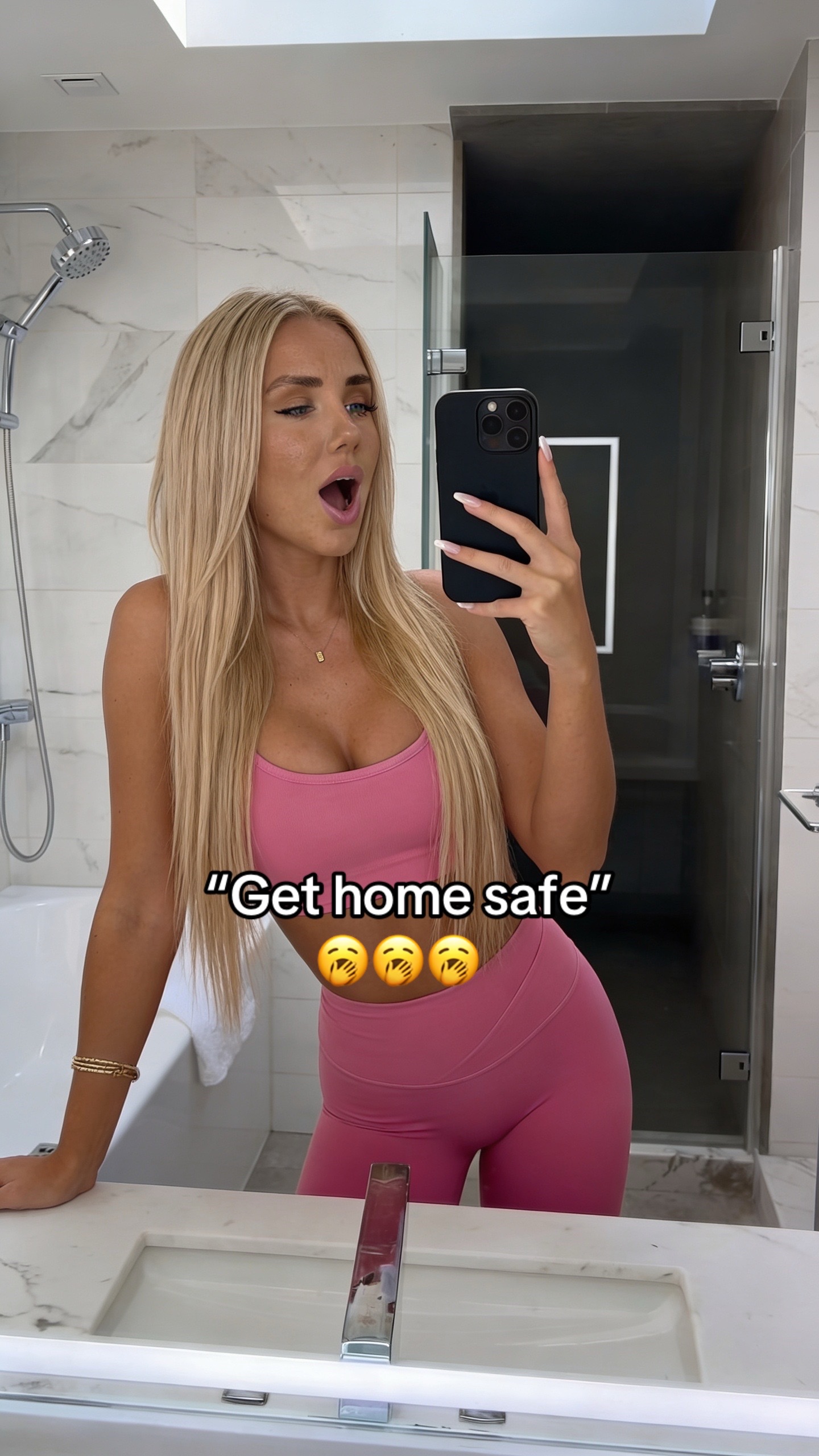 @Scarlll❤️